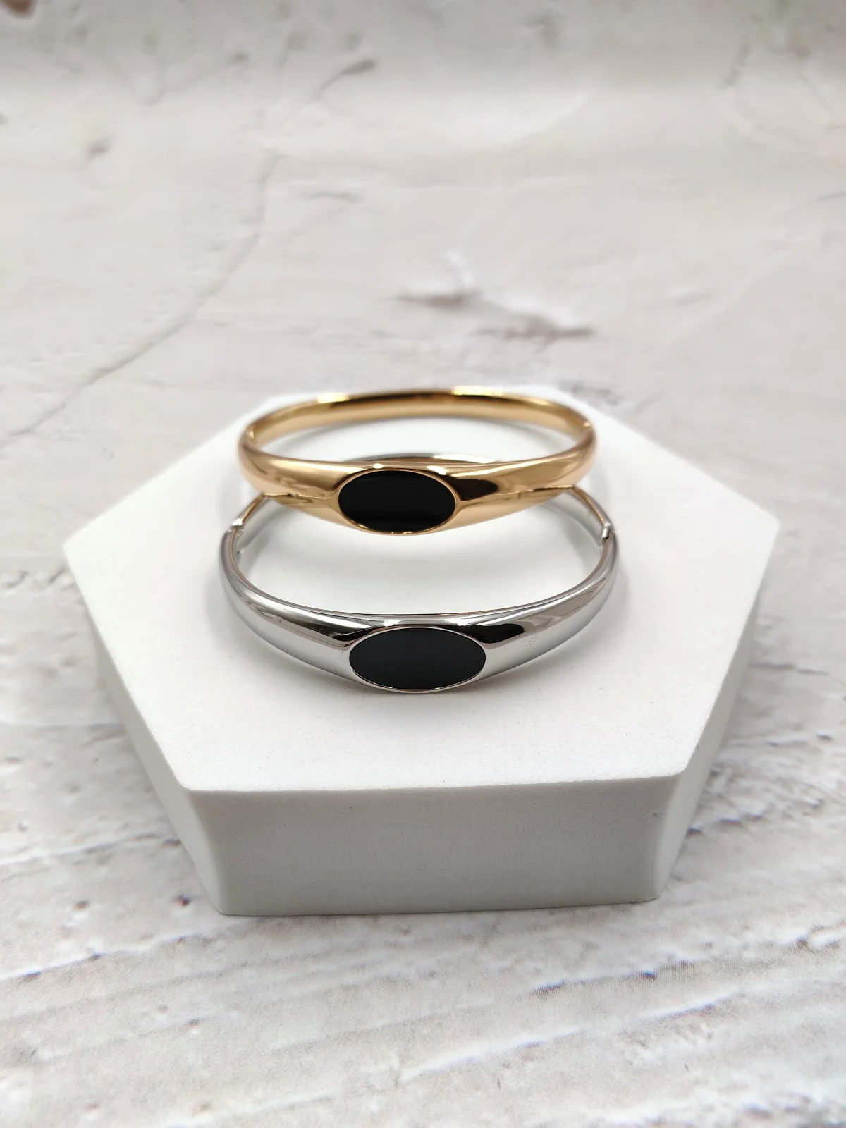 Stainless Steel Bracelet with Enamel by Magis Handmade Jewels – view 2
