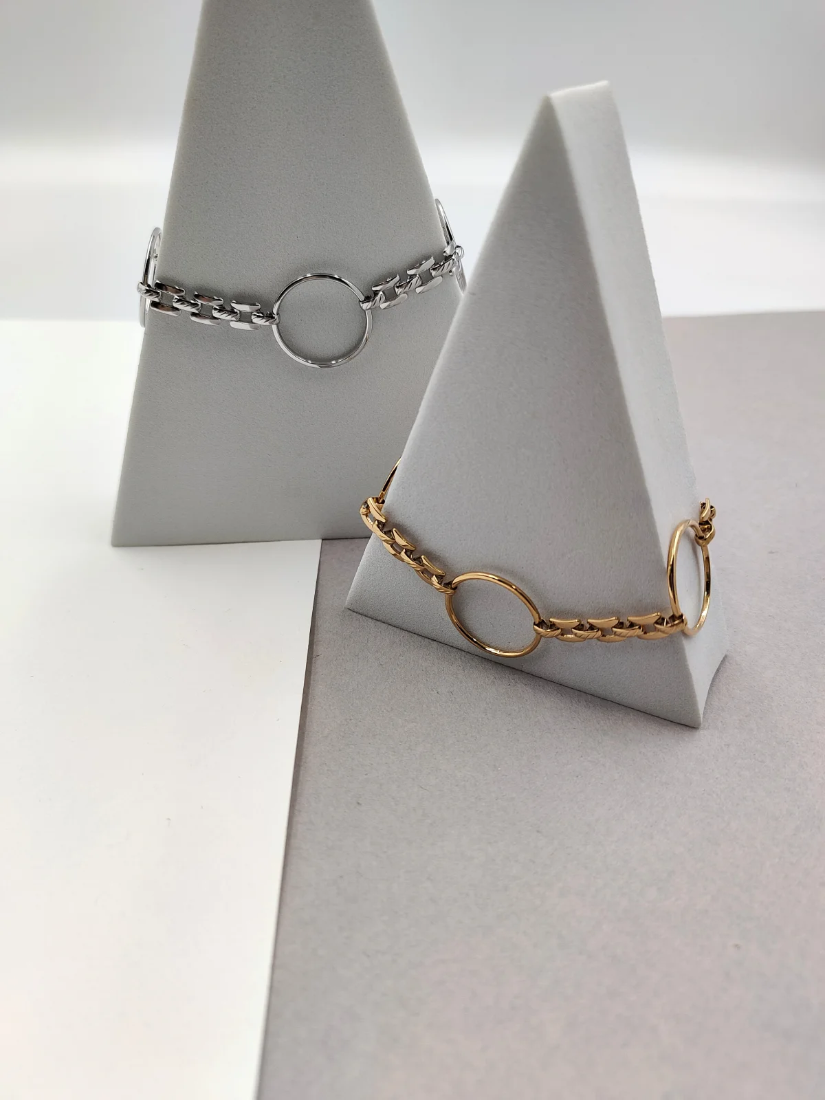 Stainless Steel Bracelet with Hoops by Magis Handmade Jewels – view 3