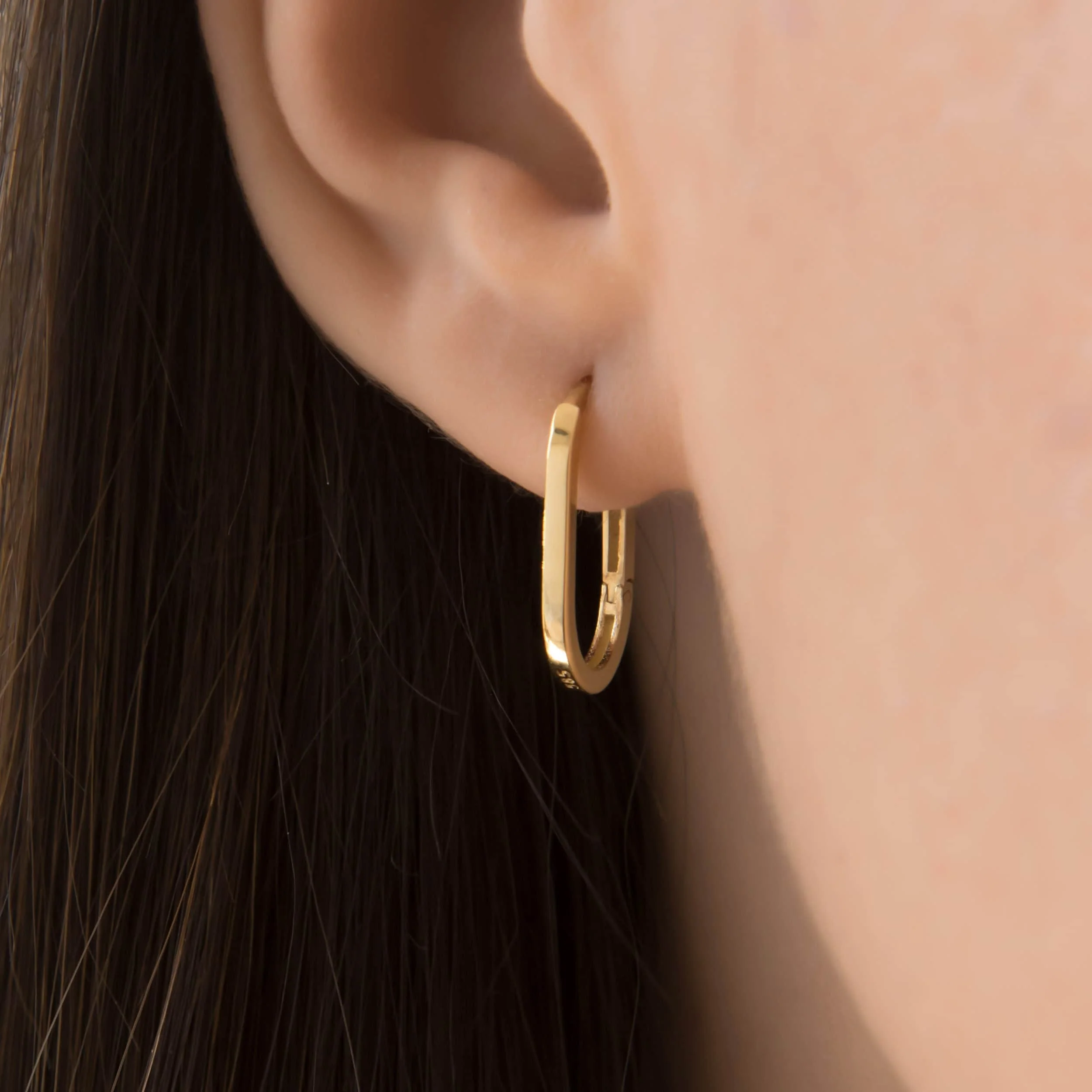Paperclip Oval Hoop Earrings — additional product image 2 from AntEva Crafts