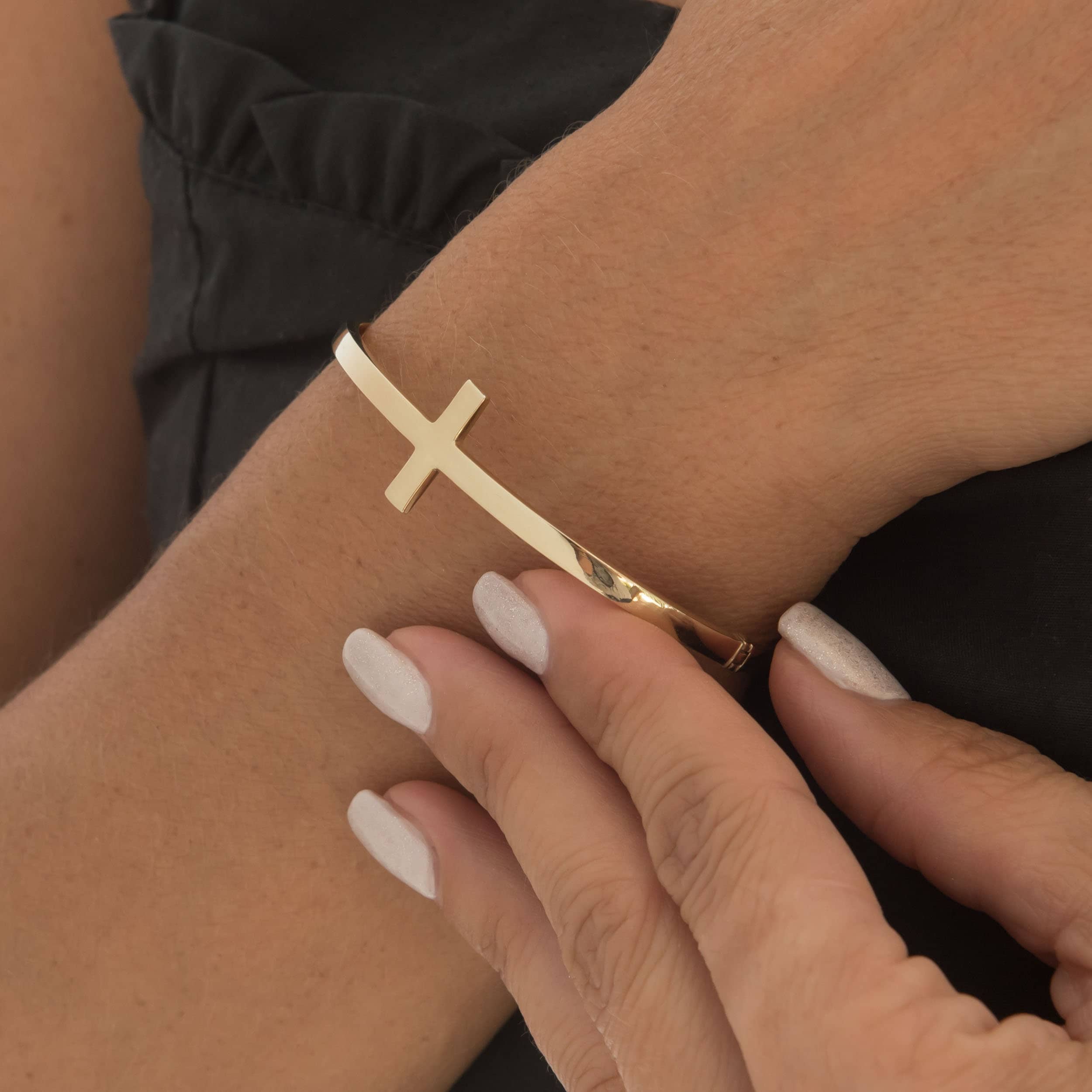 Oval Cross Bangle — additional product image 2 from AntEva Crafts