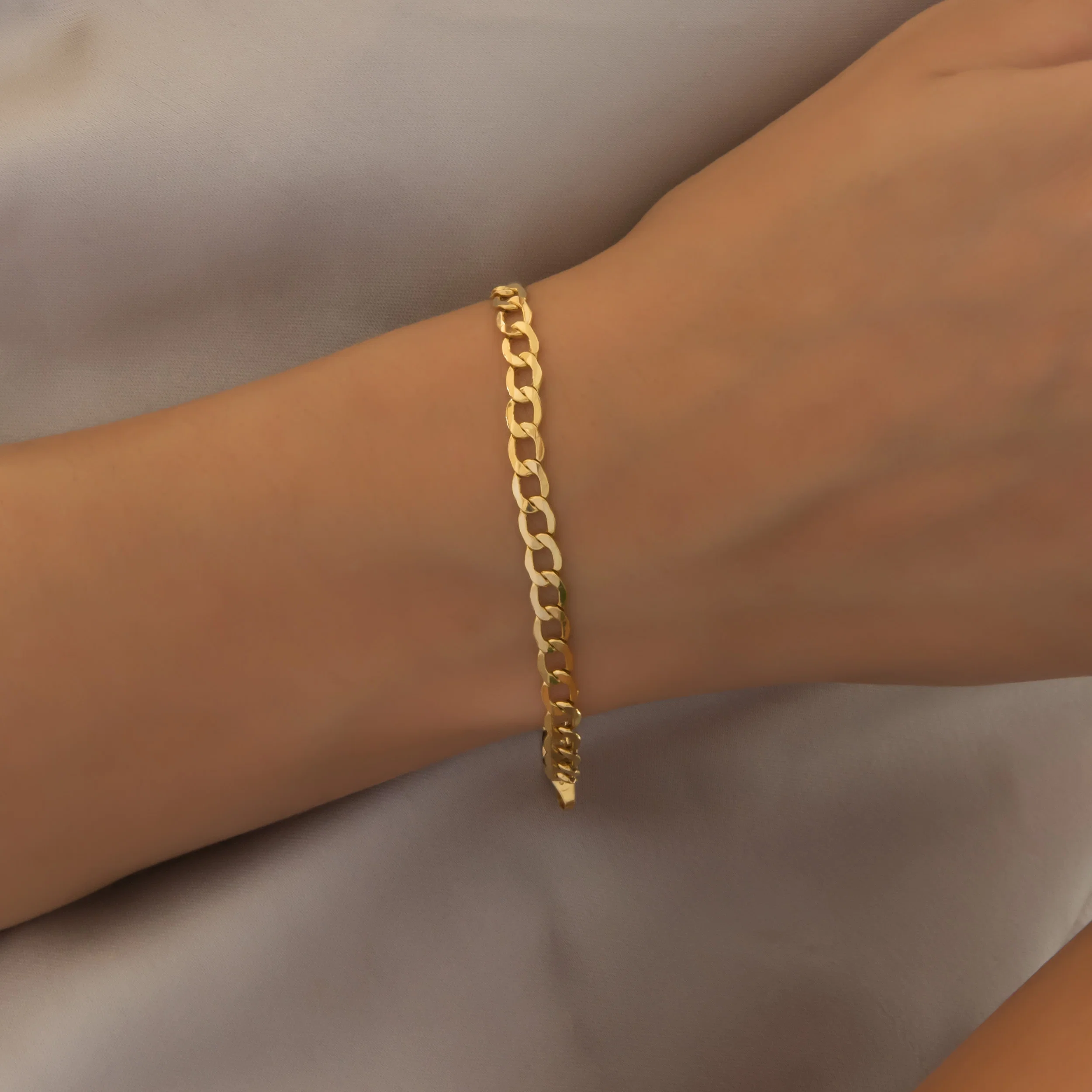 Solid Gold Curb Chain Bracelet – Classic Unisex Link Bracelet — additional product image 2 from AntEva Crafts