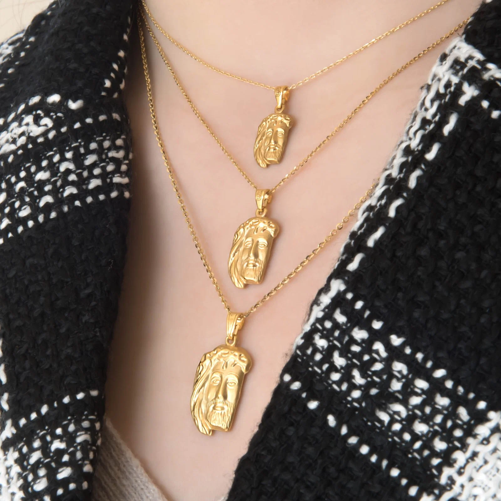 Jesus Christian Pendant Necklace — additional product image 7 from AntEva Crafts