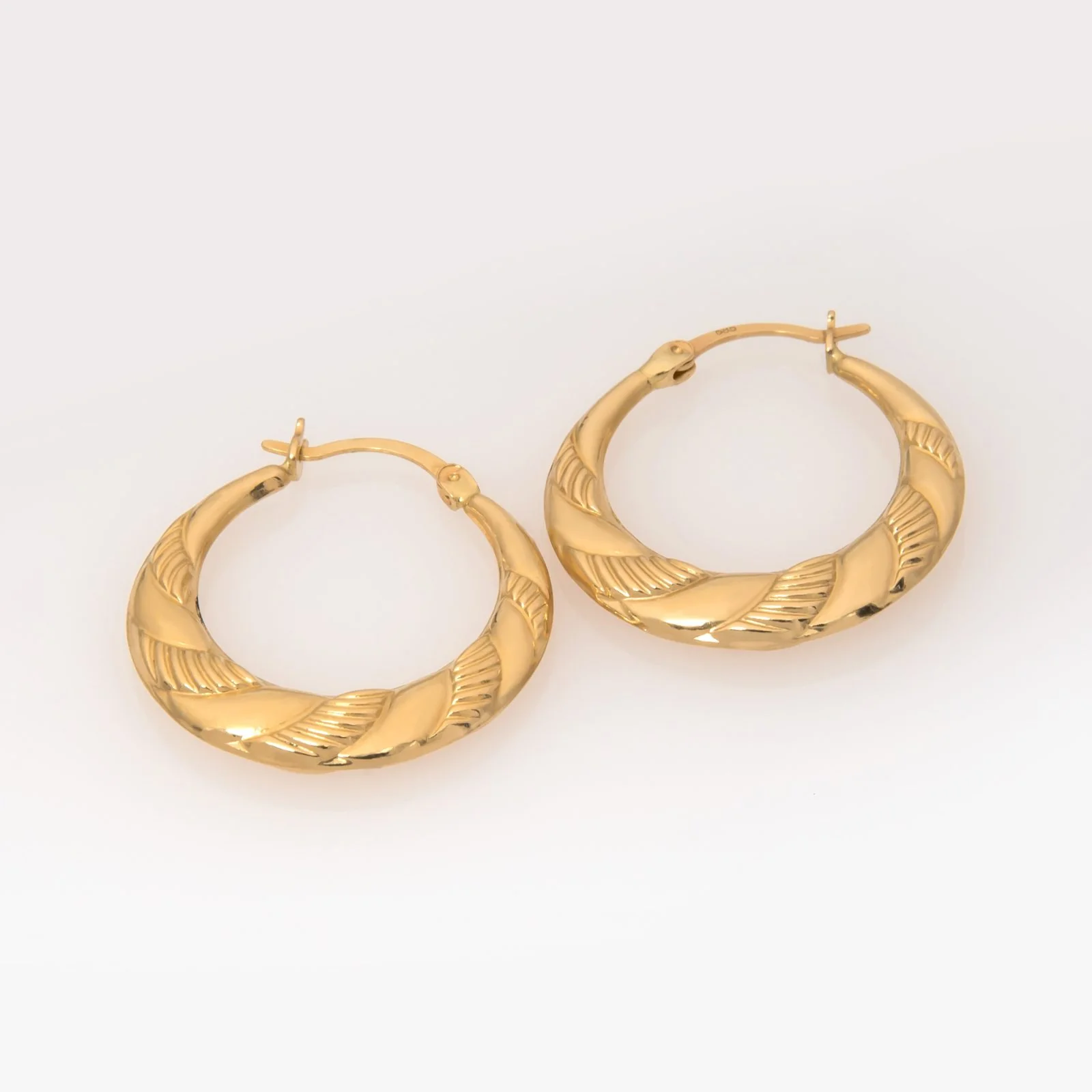 Ribbed Hoop Earrings — additional product image 5 from AntEva Crafts