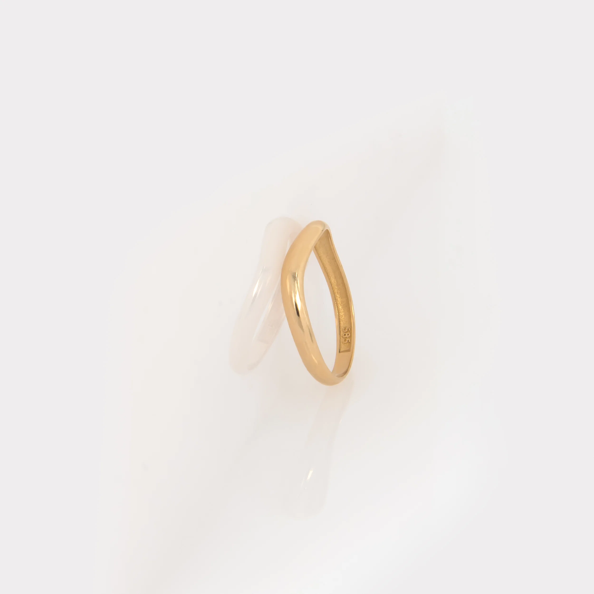 Thin Wavy Ring — additional product image 3 from AntEva Crafts