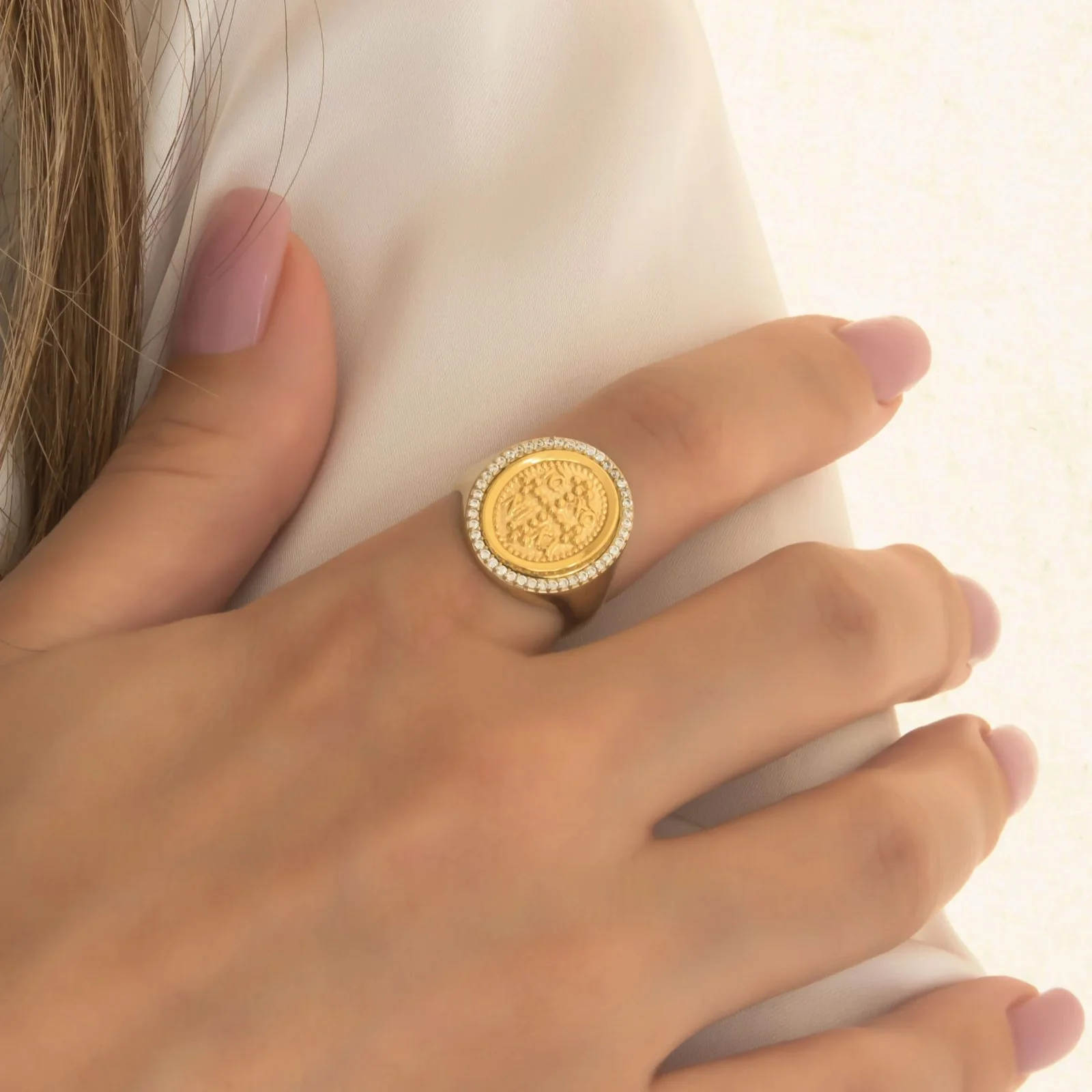 Oval Halo Christian Cross Ring — additional product image 6 from AntEva Crafts