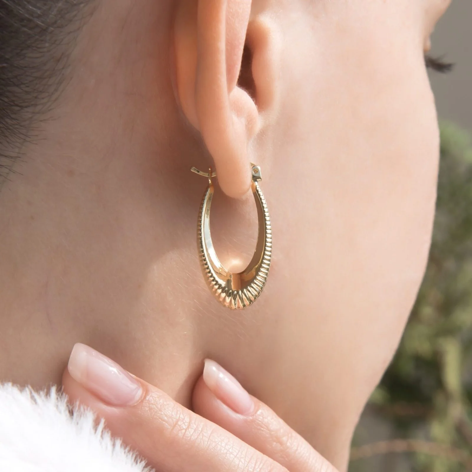 Ribbed Hoop Earrings — additional product image 4 from AntEva Crafts