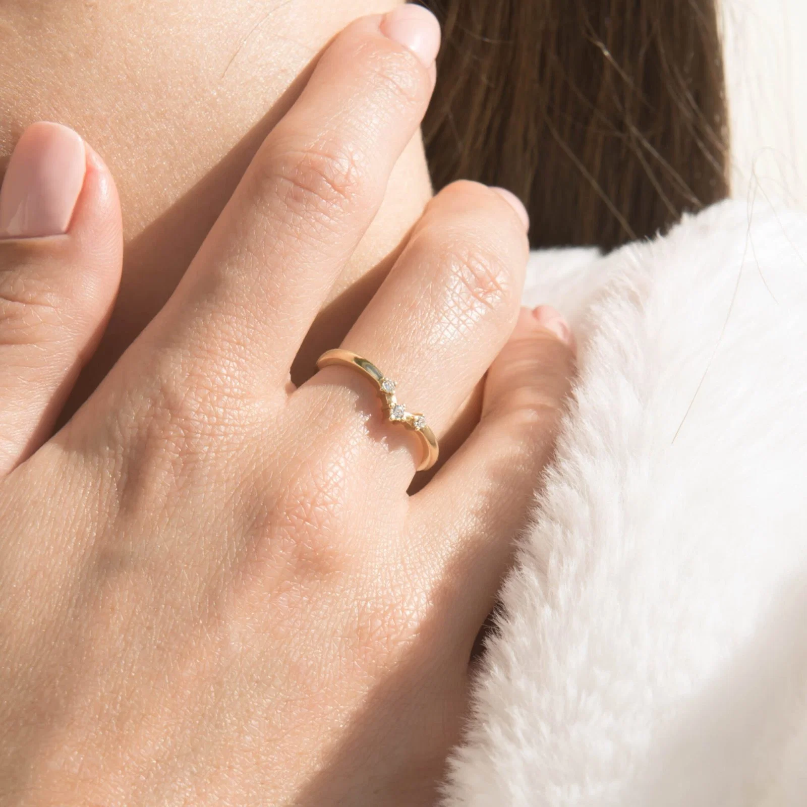 Diamond V Ring — additional product image 5 from AntEva Crafts