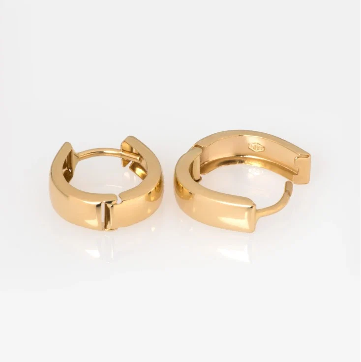 Oval Huggie Hoop 14k Earrings — additional product image 3 from AntEva Crafts