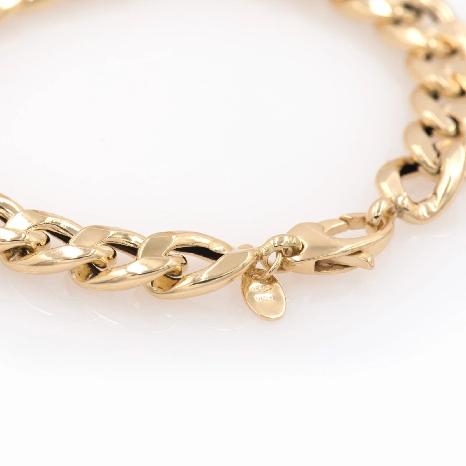 Curb Chain Bracelet 14k — additional product image 3 from AntEva Crafts