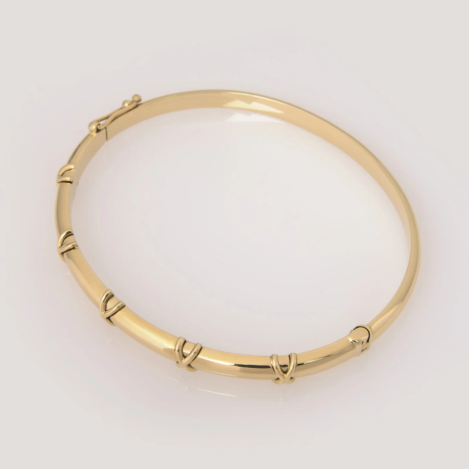 Oval Hinged Classic Bracelet with Small X Design — additional product image 10 from AntEva Crafts
