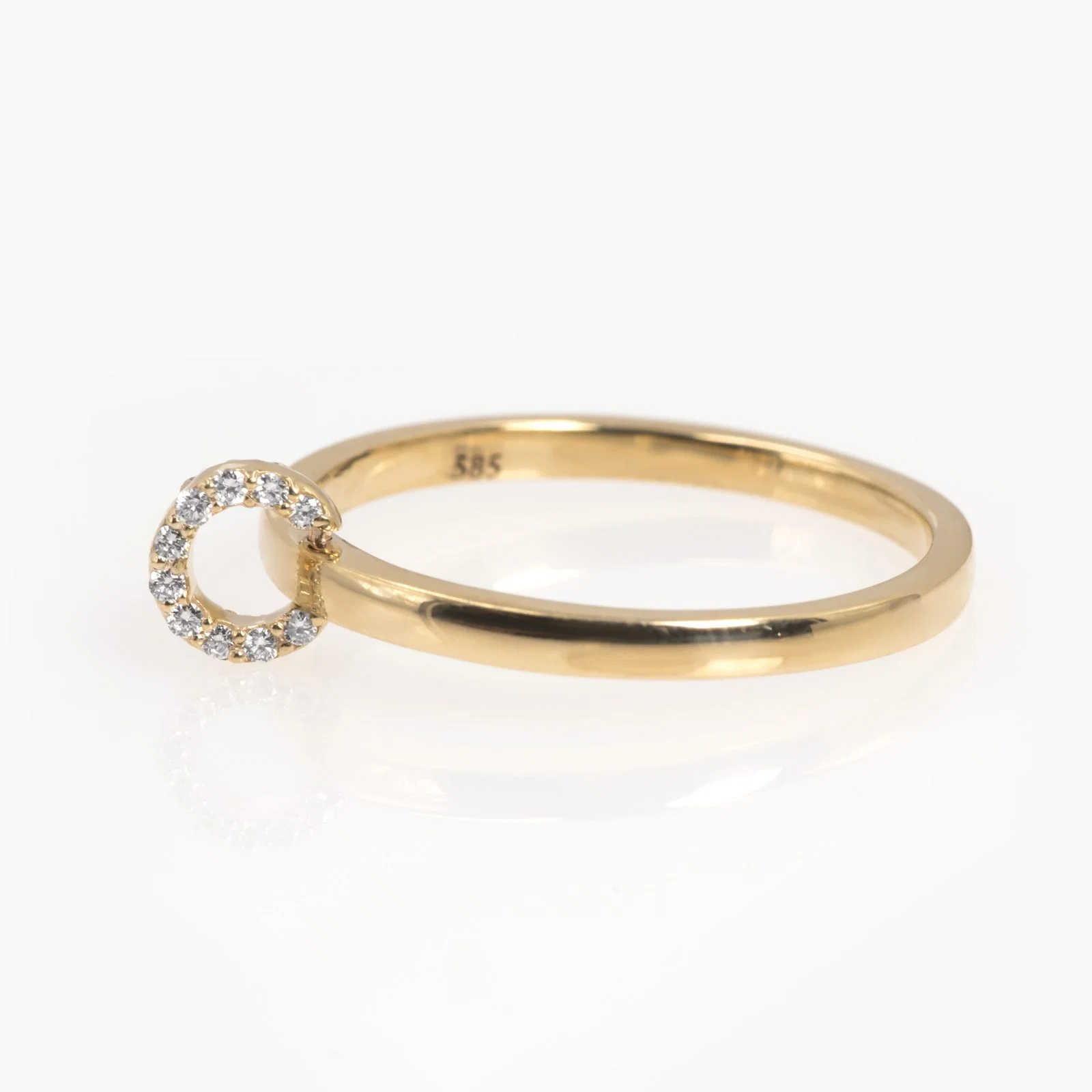 Circle Charm Ring — additional product image 3 from AntEva Crafts