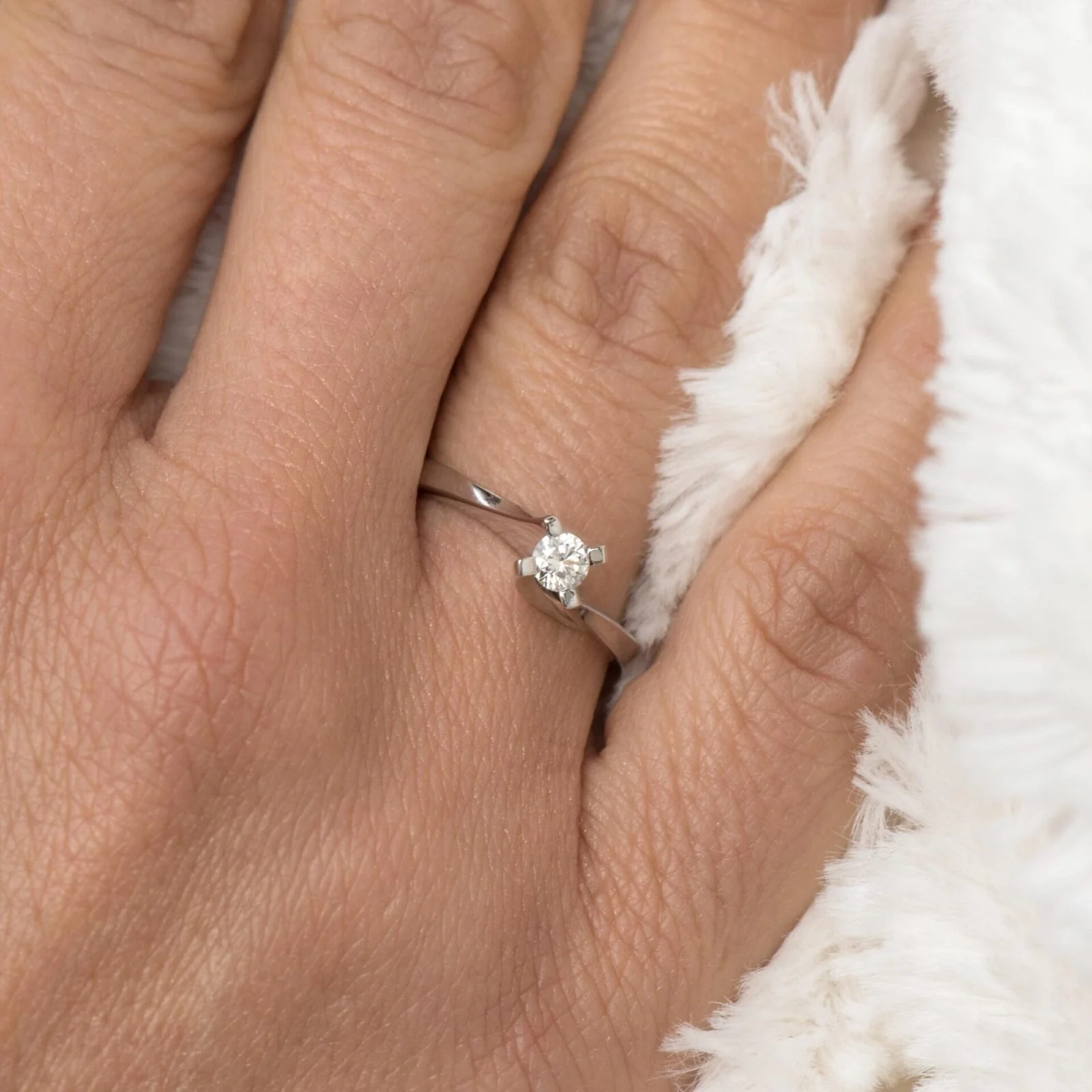 Diamond Solitaire Ring in White Gold 18k — additional product image 4 from AntEva Crafts