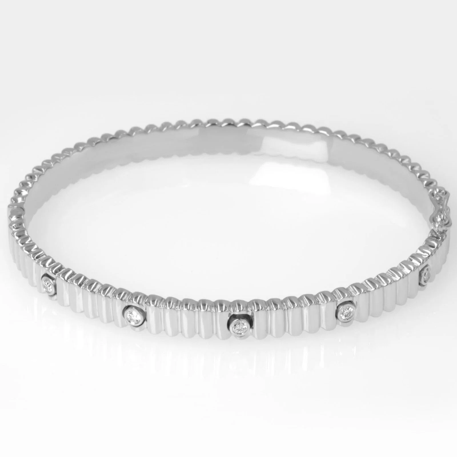 Ribbed Diamond Oval Hinged Bangle — additional product image 7 from AntEva Crafts