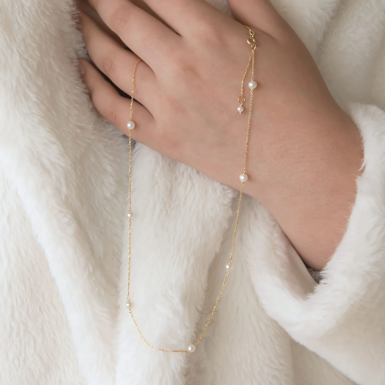 Station Pearls Chain Neckalce — additional product image 3 from AntEva Crafts