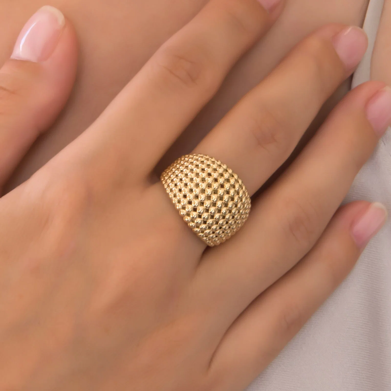 Chunky Beaded Ring — additional product image 2 from AntEva Crafts
