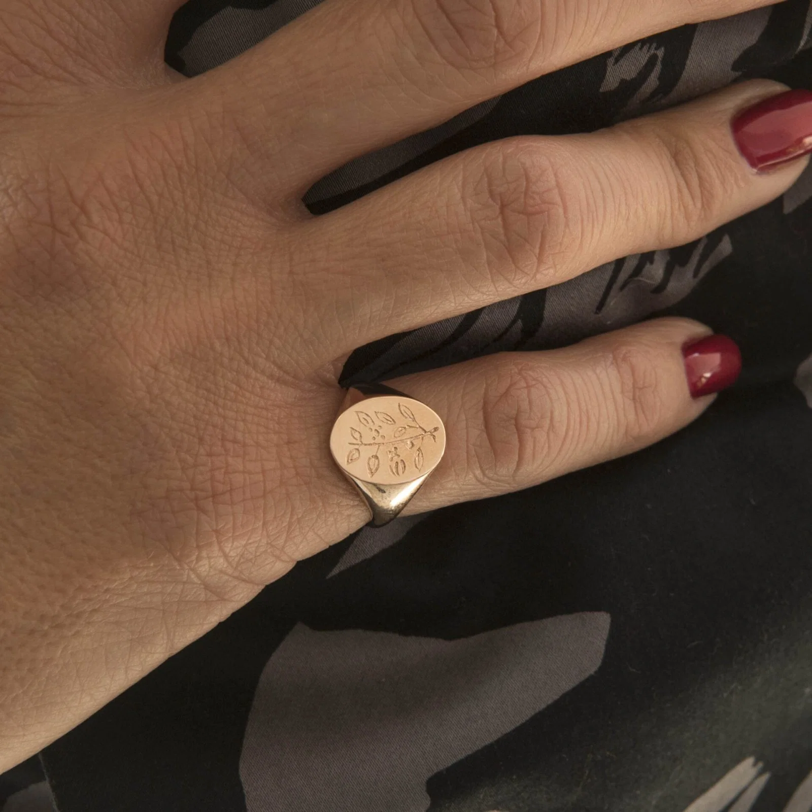 Flower Signet Ring — additional product image 3 from AntEva Crafts