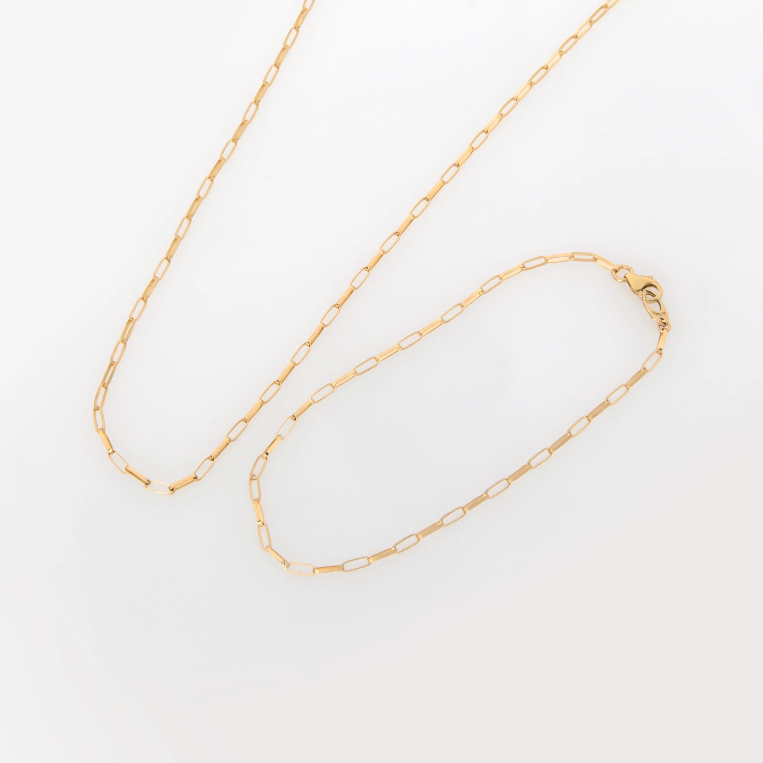 Delicate Gold Paperclip Bracelet — additional product image 4 from AntEva Crafts