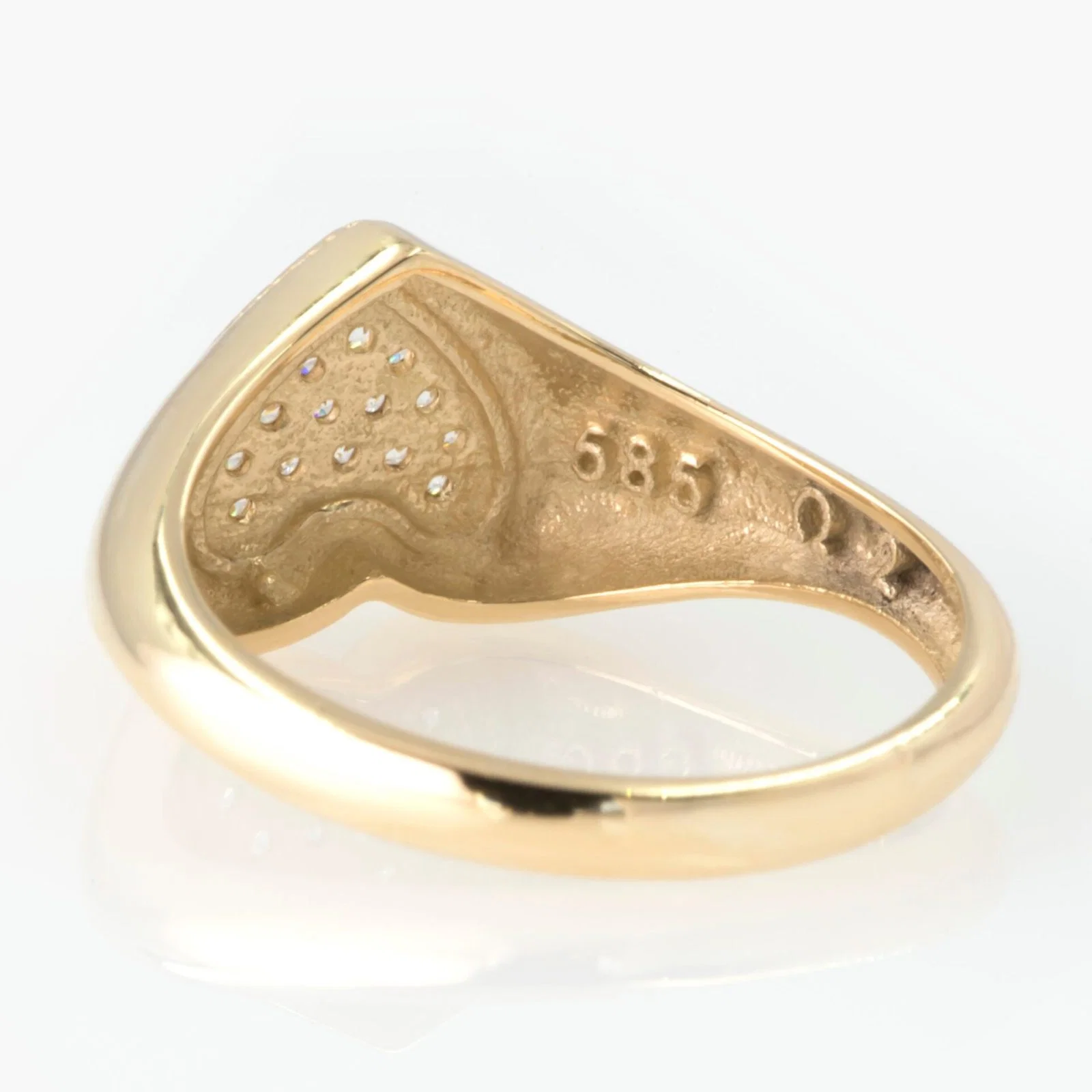 Diamond Heart Signet Ring — additional product image 6 from AntEva Crafts