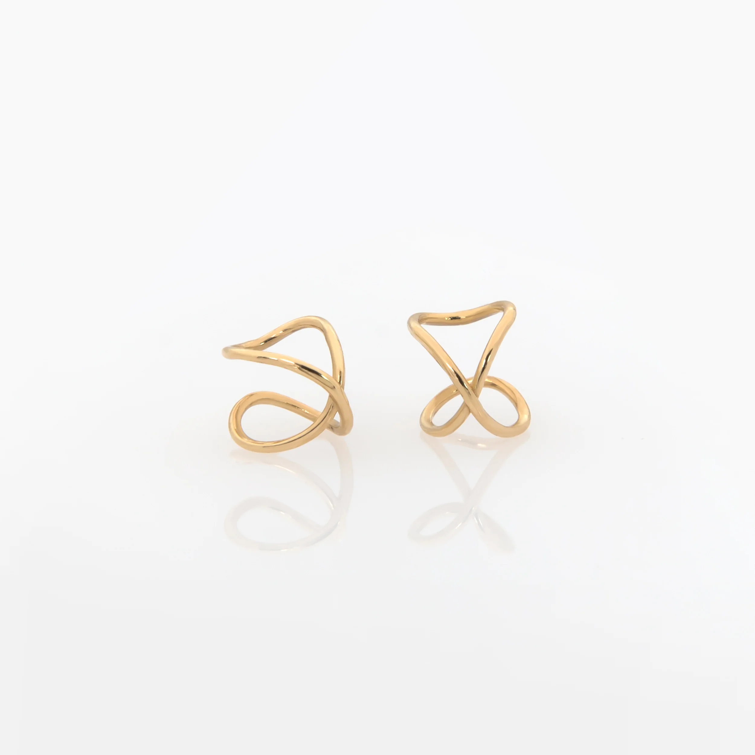 Minimal Gold Ear Cuff — additional product image 2 from AntEva Crafts