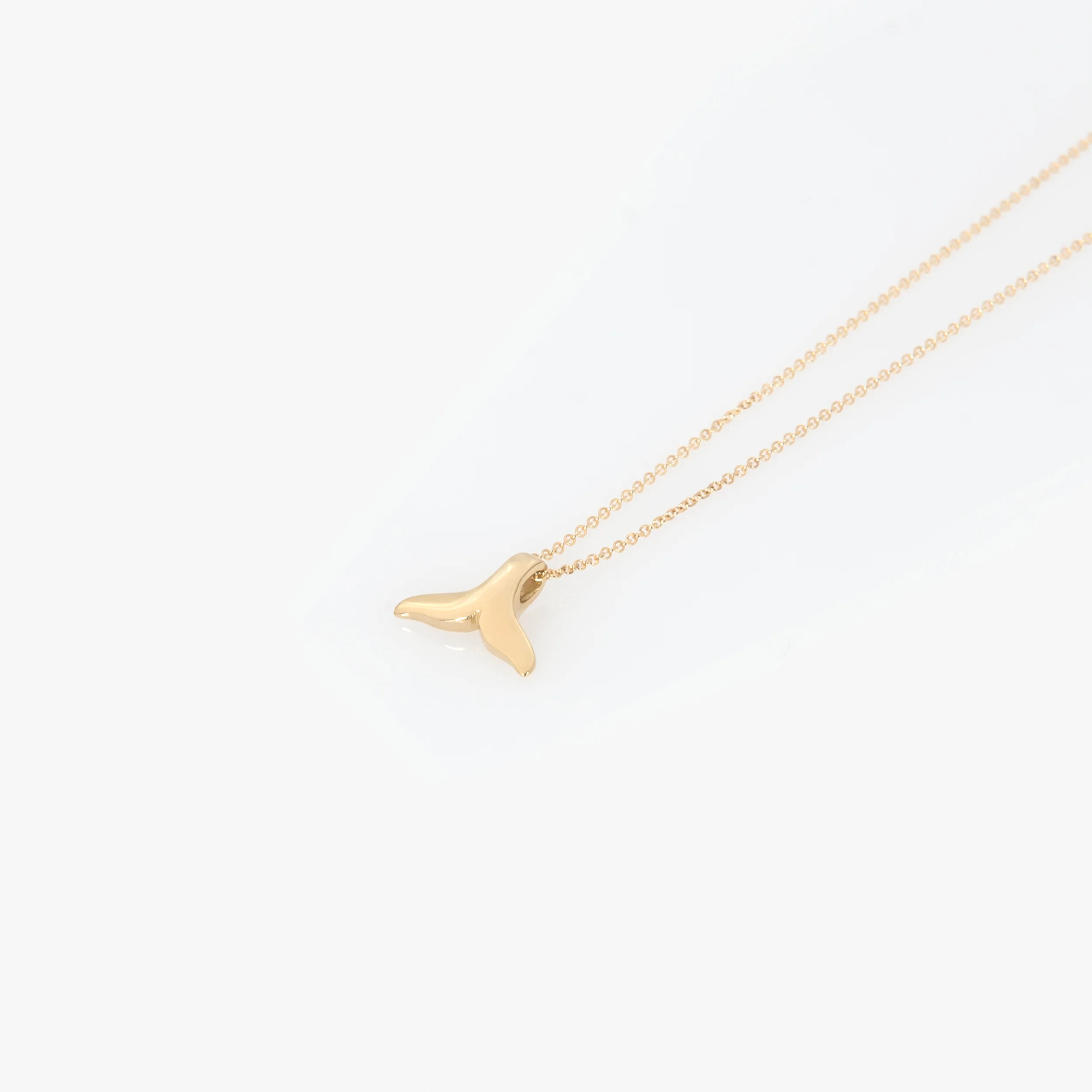 Gold Mermaid Tail Necklace — additional product image 4 from AntEva Crafts