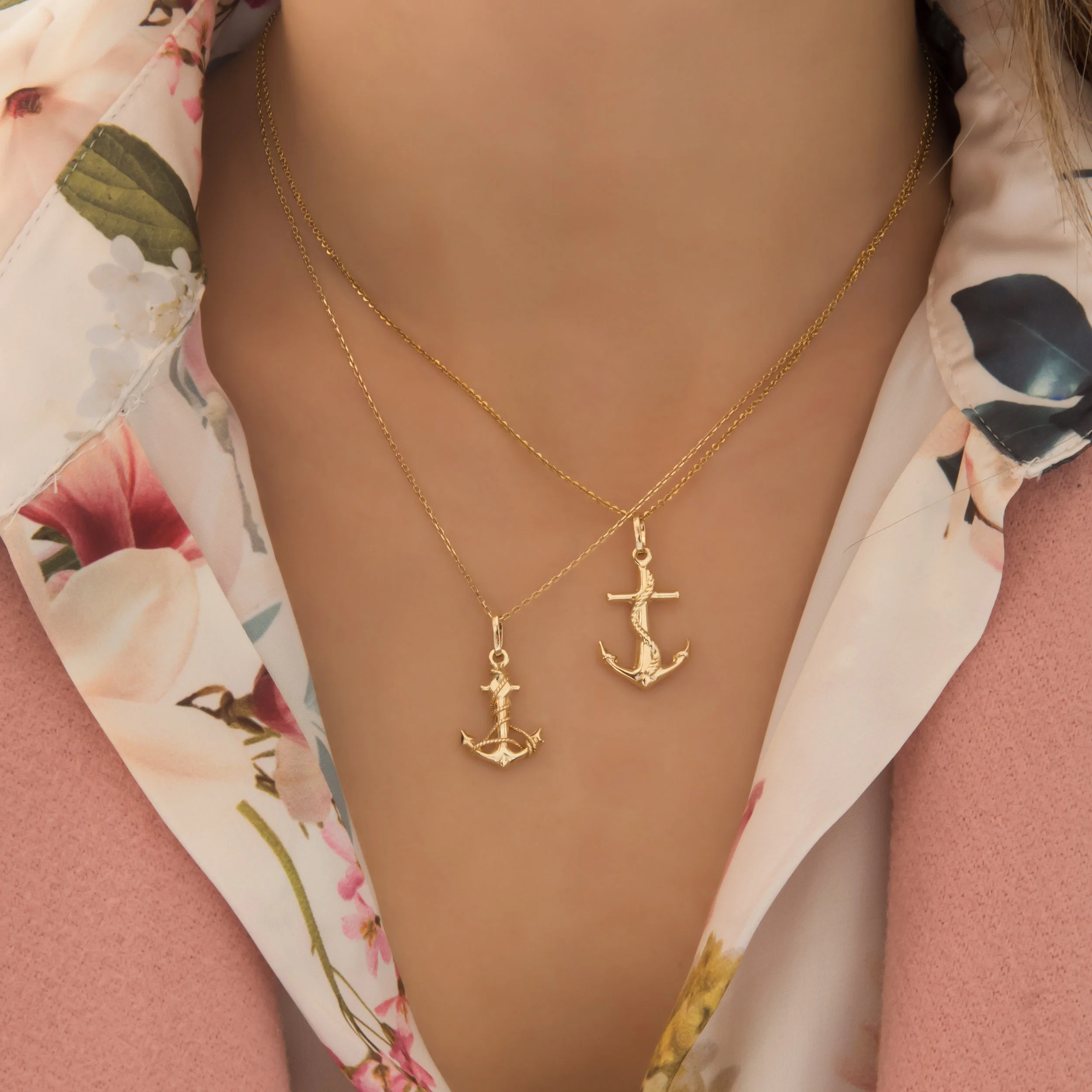 Bold Anchor Pendant Necklace — additional product image 5 from AntEva Crafts