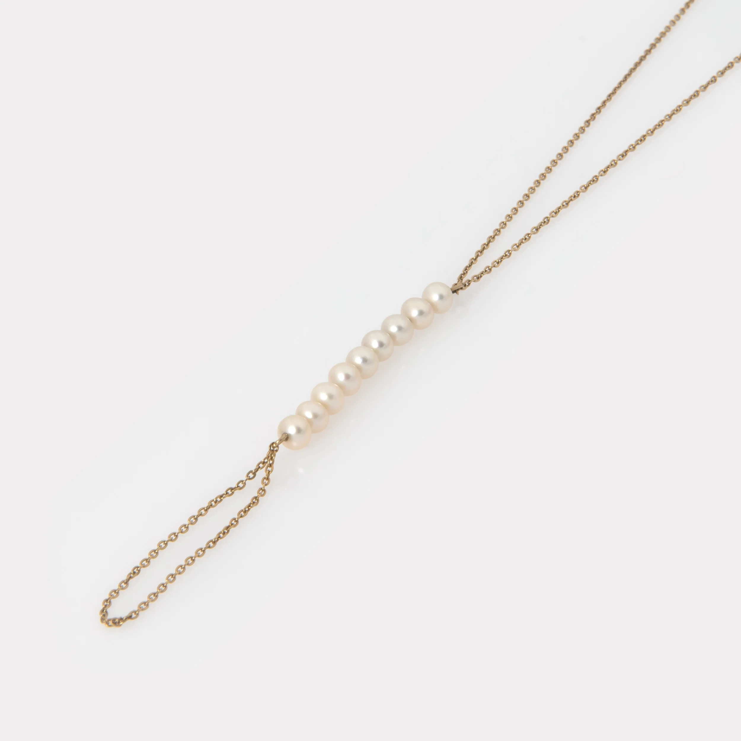 Two-in-One Pearl Hand Chain and Necklace — additional product image 6 from AntEva Crafts