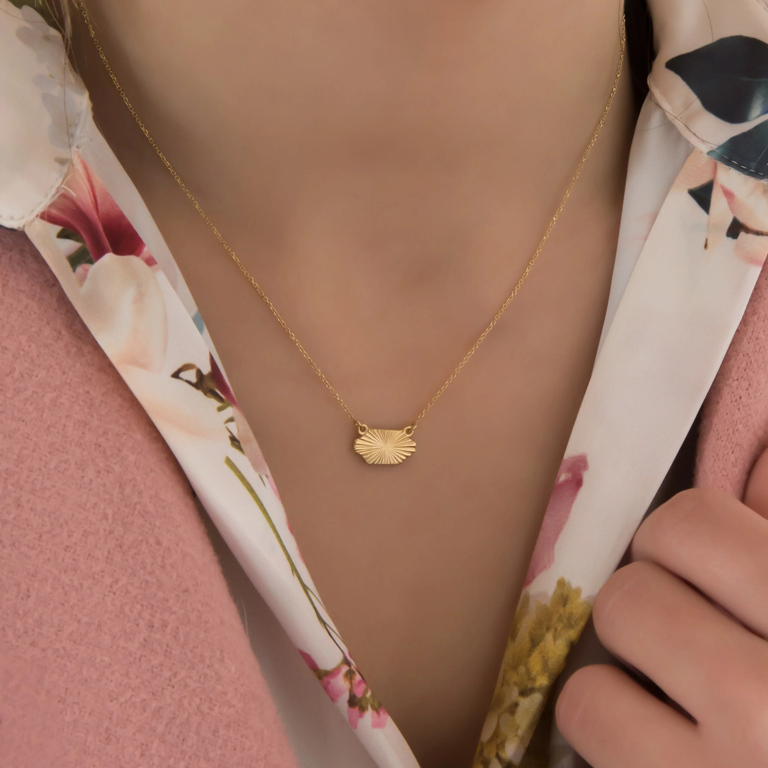 Sunburst Chain Necklace — additional product image 2 from AntEva Crafts