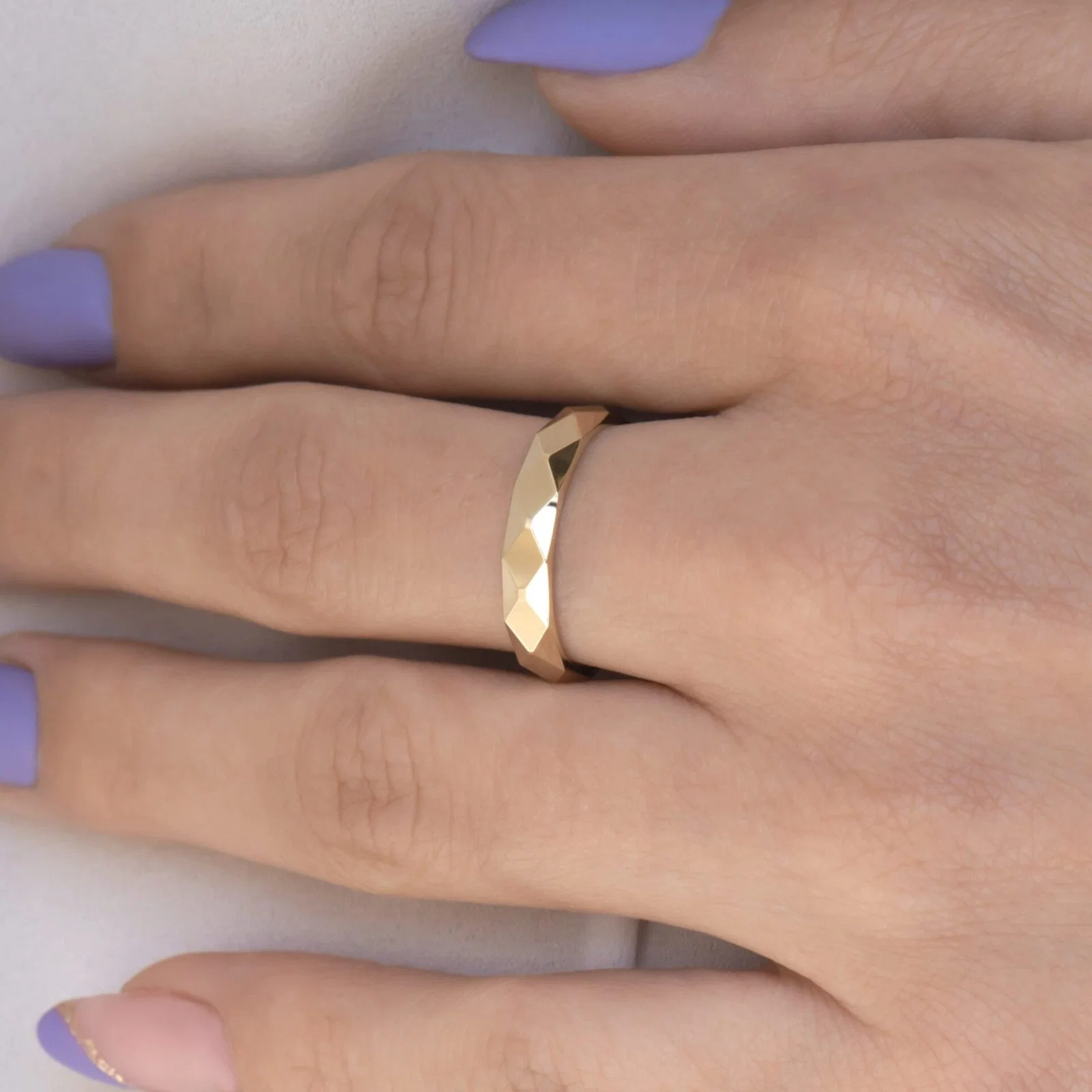 Diamond Cut Band 3.8mm — additional product image 5 from AntEva Crafts
