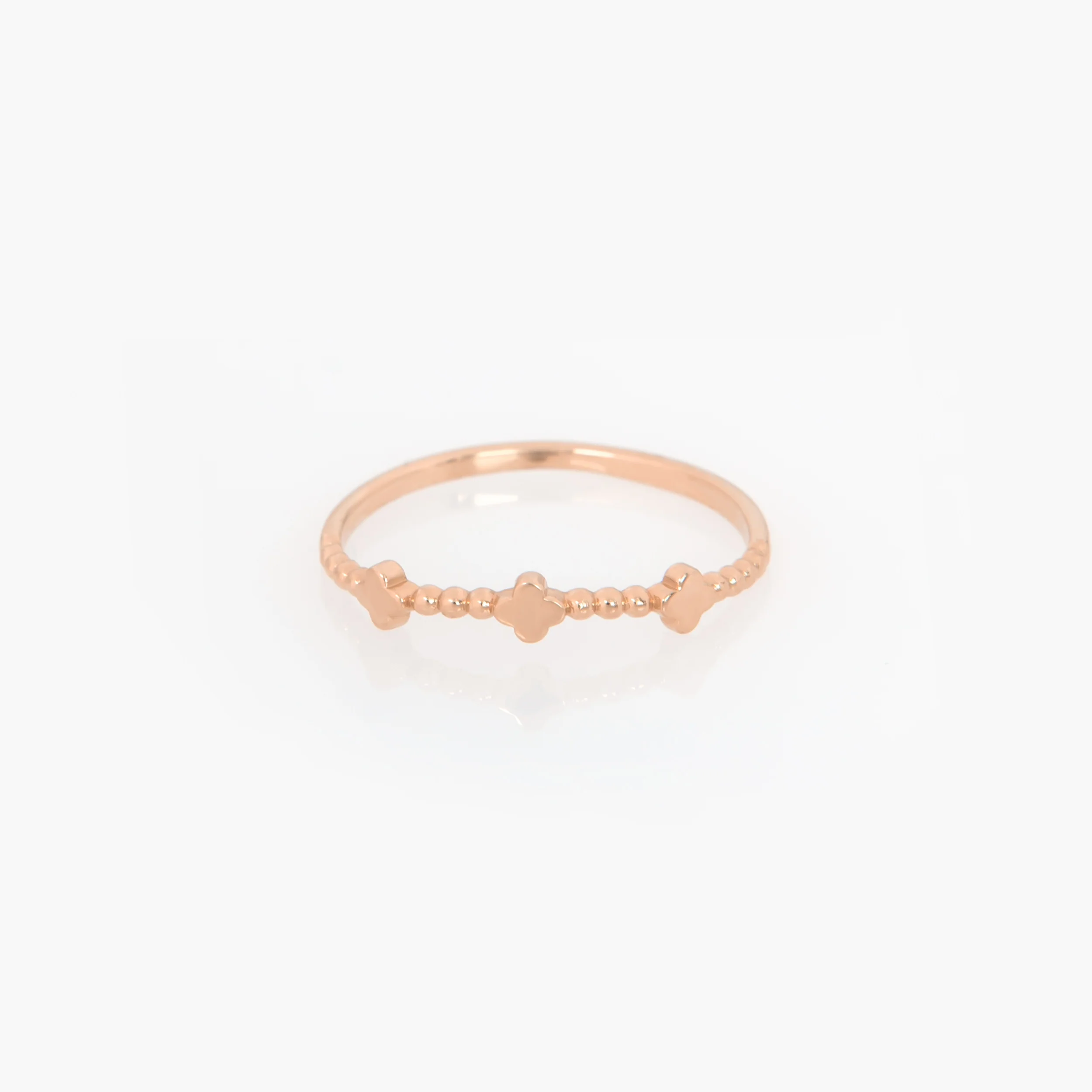 Three Clovers Beaded Ring — additional product image 5 from AntEva Crafts