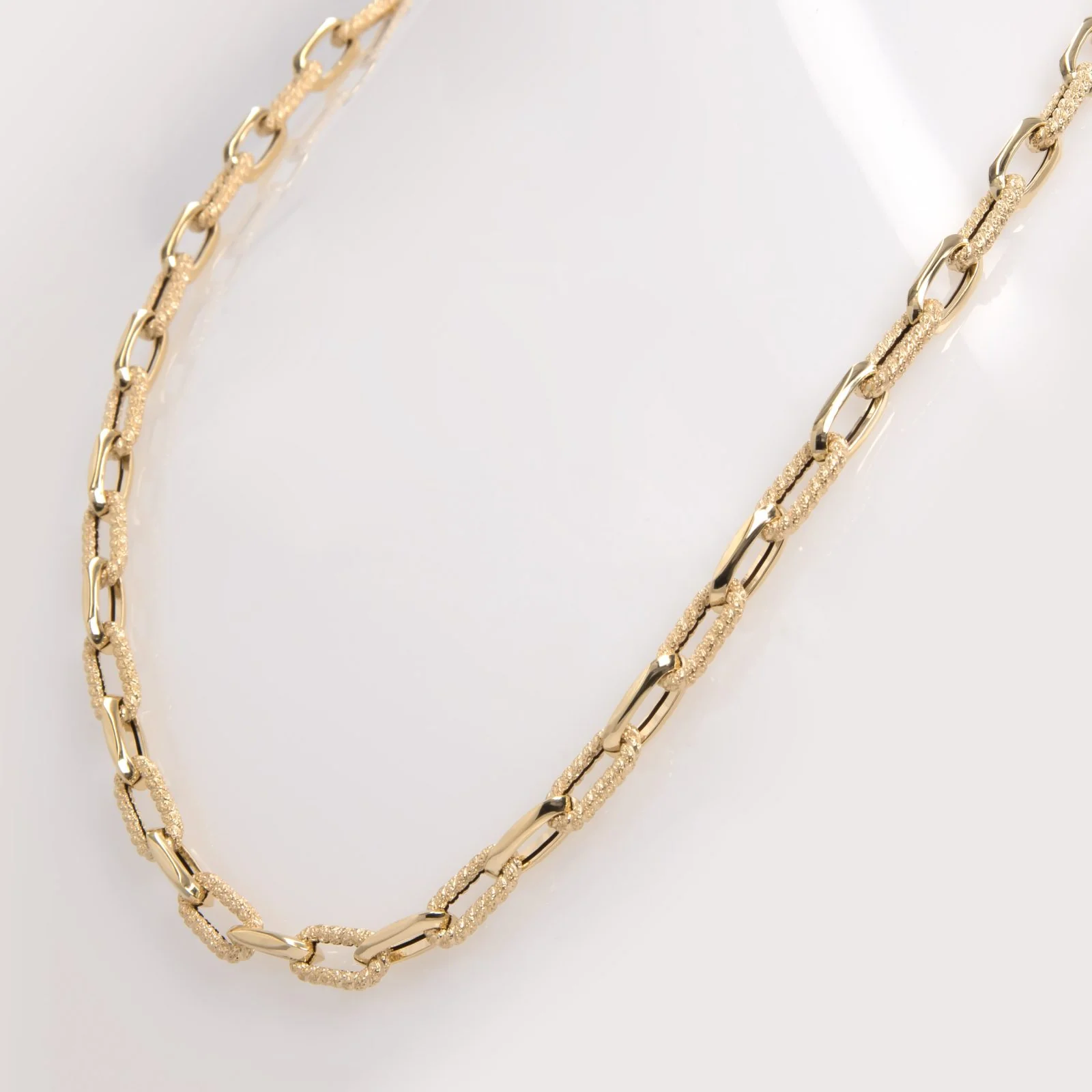 Oval Cliped Chain Set — additional product image 8 from AntEva Crafts