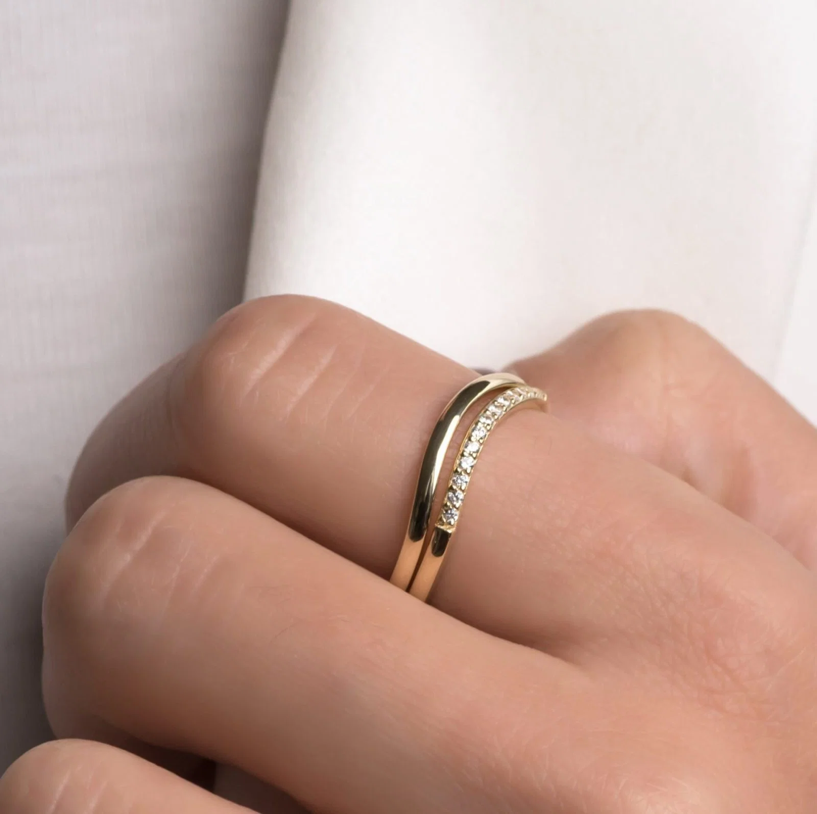 Dainty Wavy Band Ring — additional product image 7 from AntEva Crafts