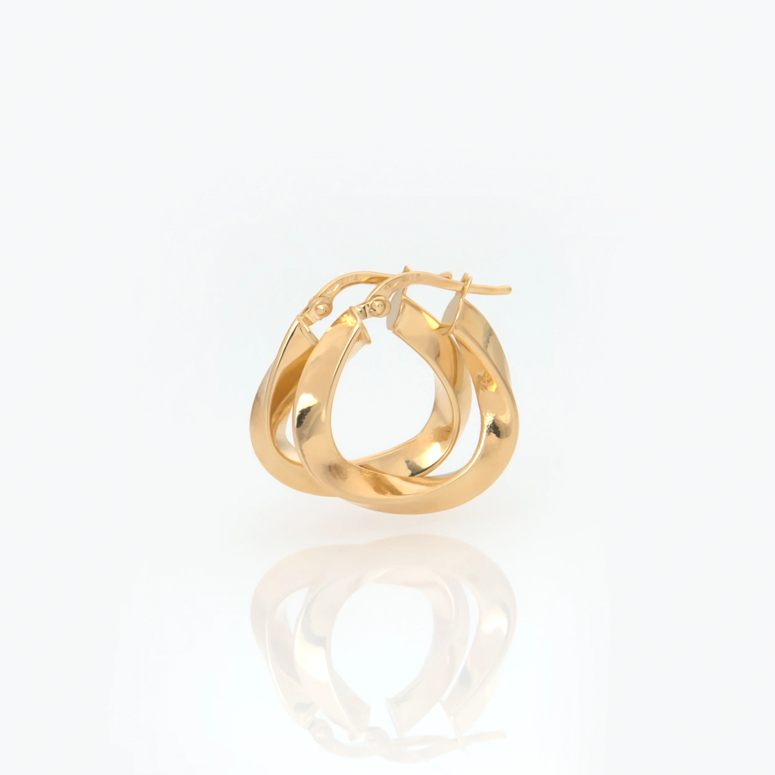 Oval Mobius Hoop Earrings — additional product image 3 from AntEva Crafts