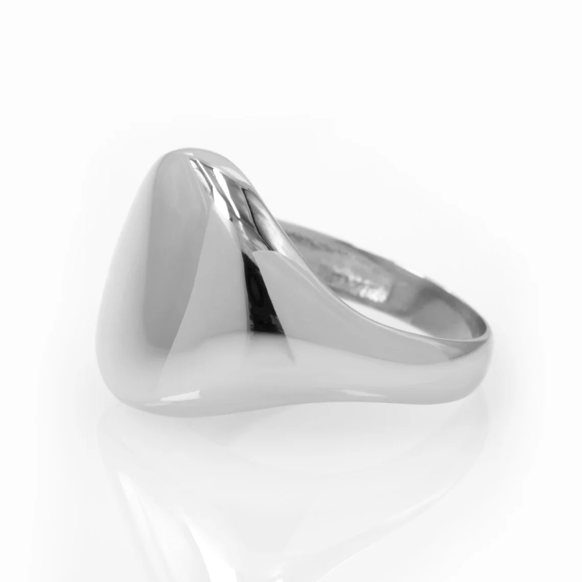Signet Monogram Ring — additional product image 6 from AntEva Crafts