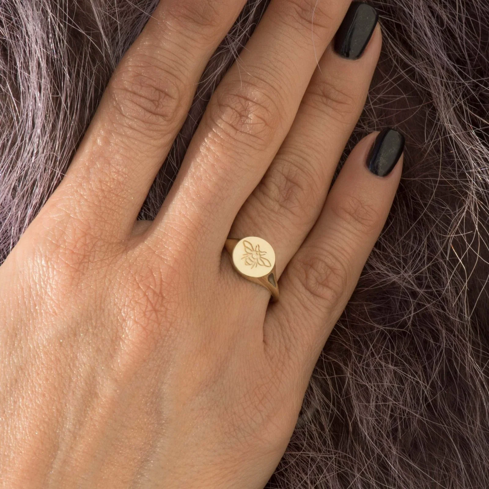 Bee Signet Ring — additional product image 2 from AntEva Crafts