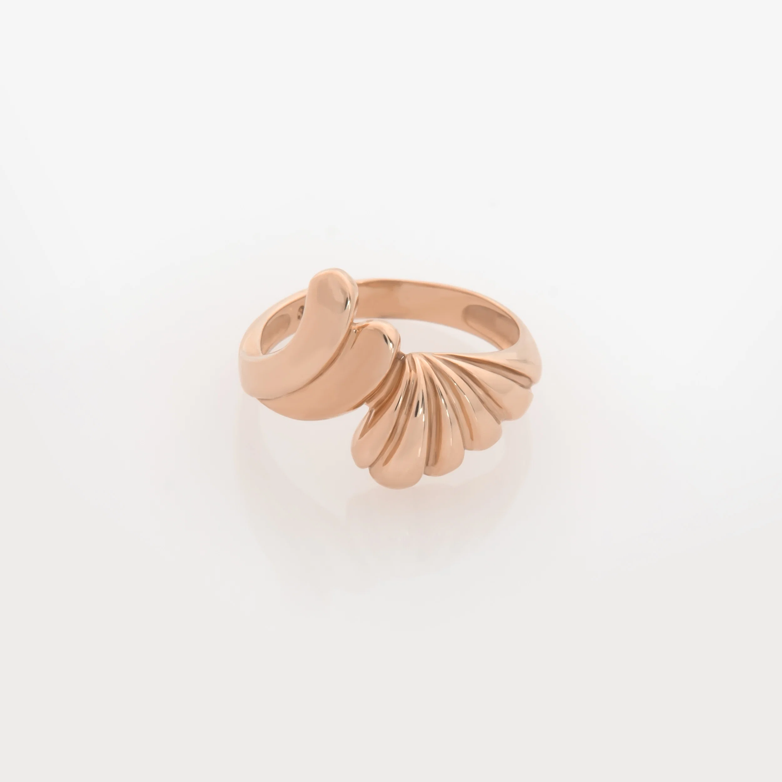 Shell Statement Ring — additional product image 5 from AntEva Crafts