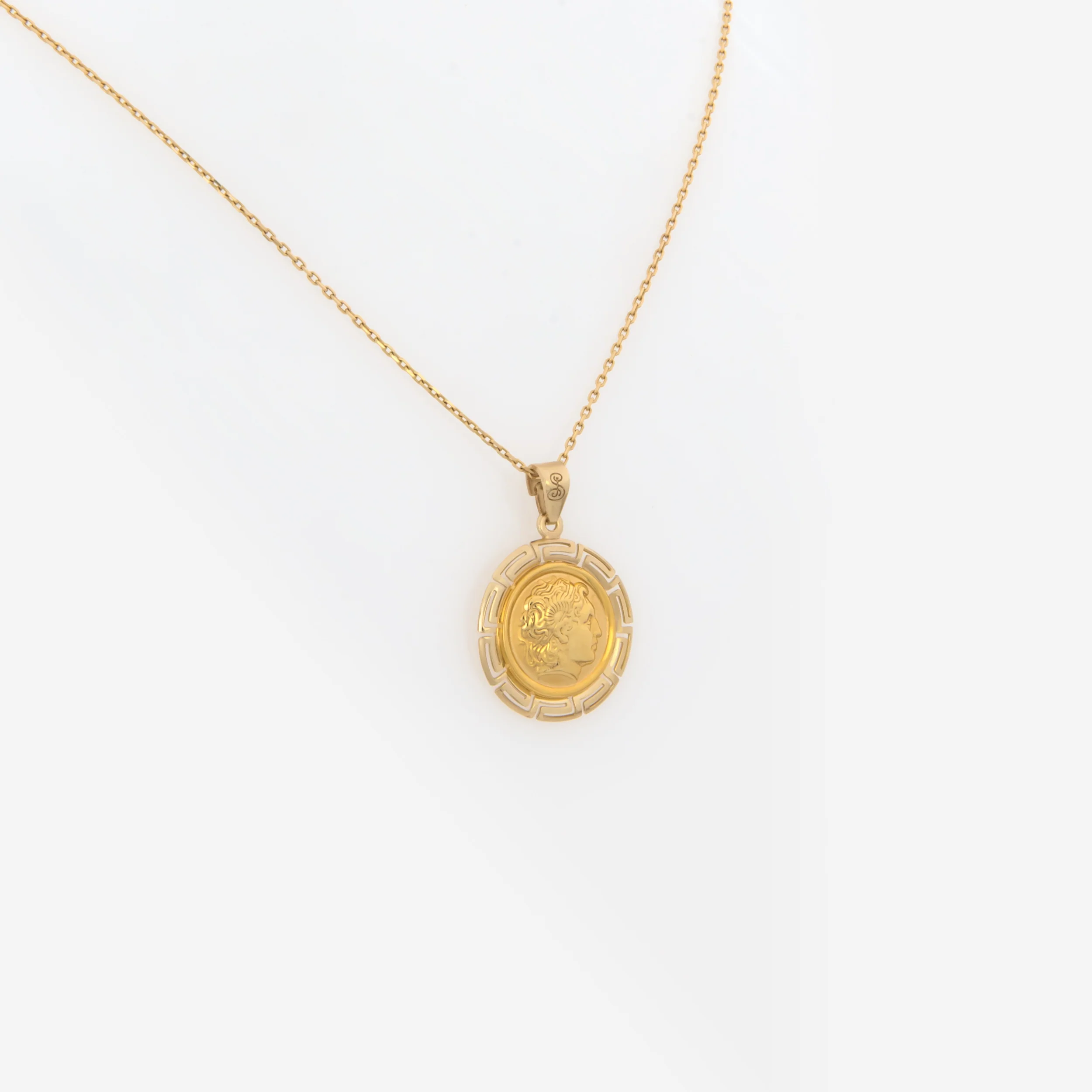 Round Alexander the Great Meander Pendant — additional product image 3 from AntEva Crafts