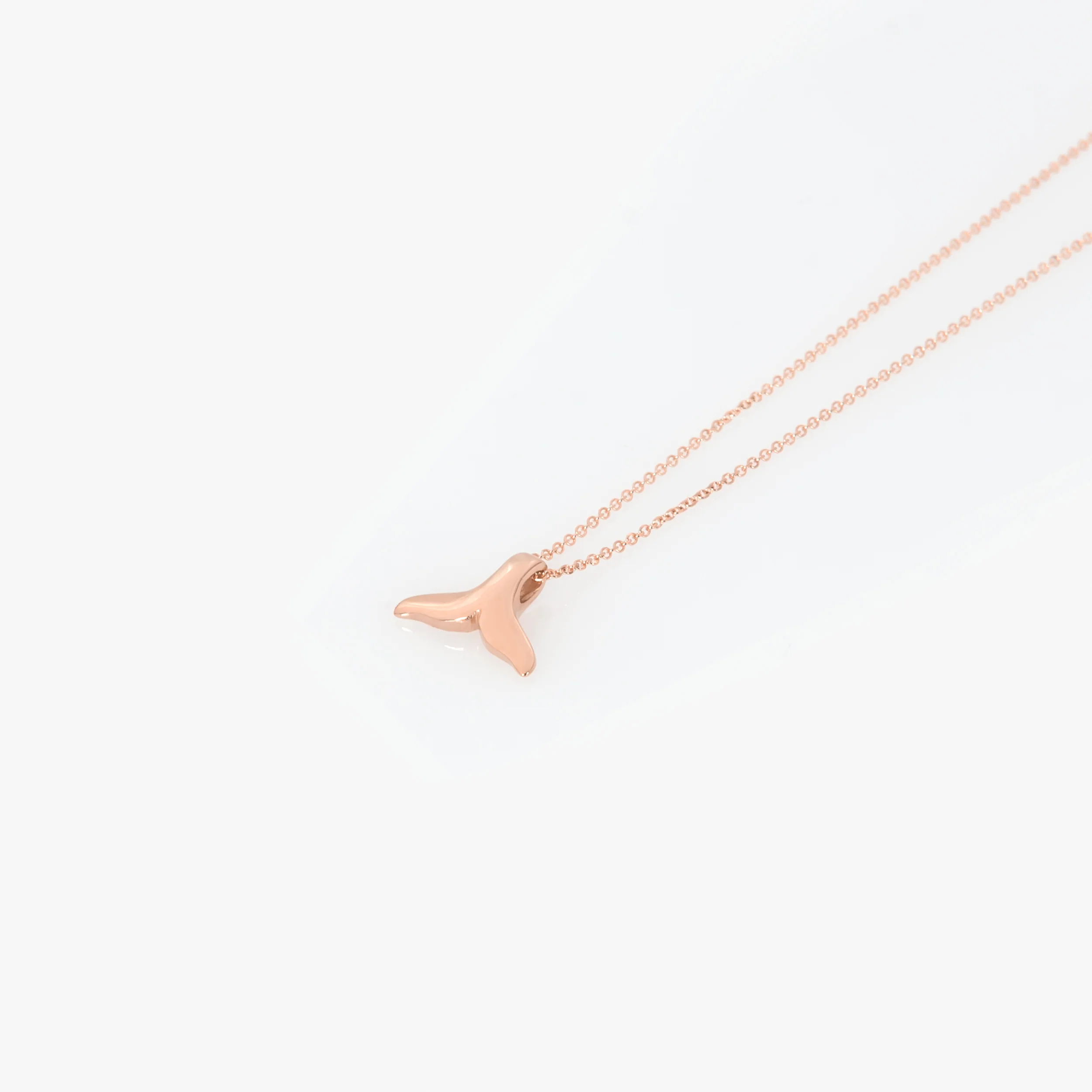Gold Mermaid Tail Necklace — additional product image 5 from AntEva Crafts