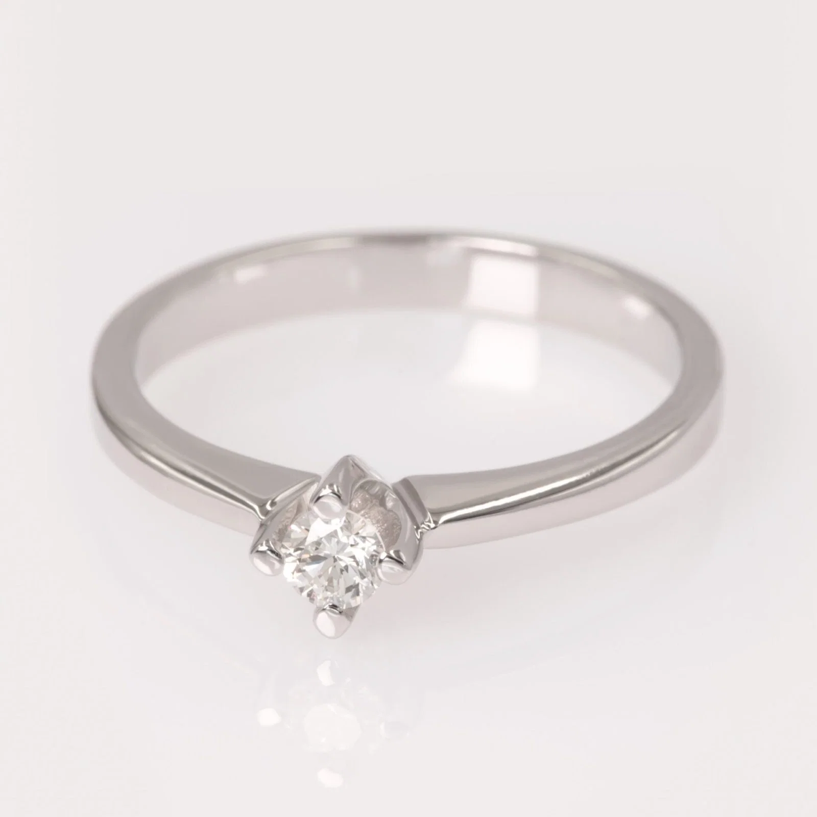 Diamond Solitaire Classic Ring — additional product image 3 from AntEva Crafts