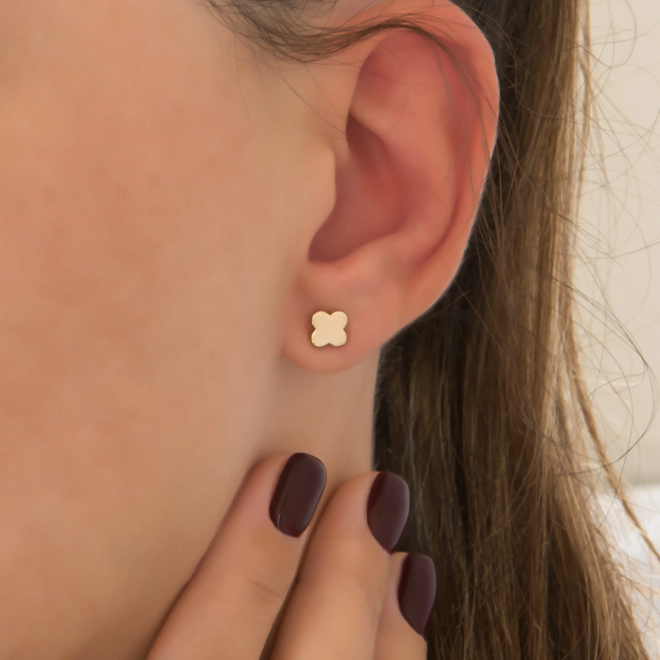 Clover Stud Earrings — additional product image 2 from AntEva Crafts