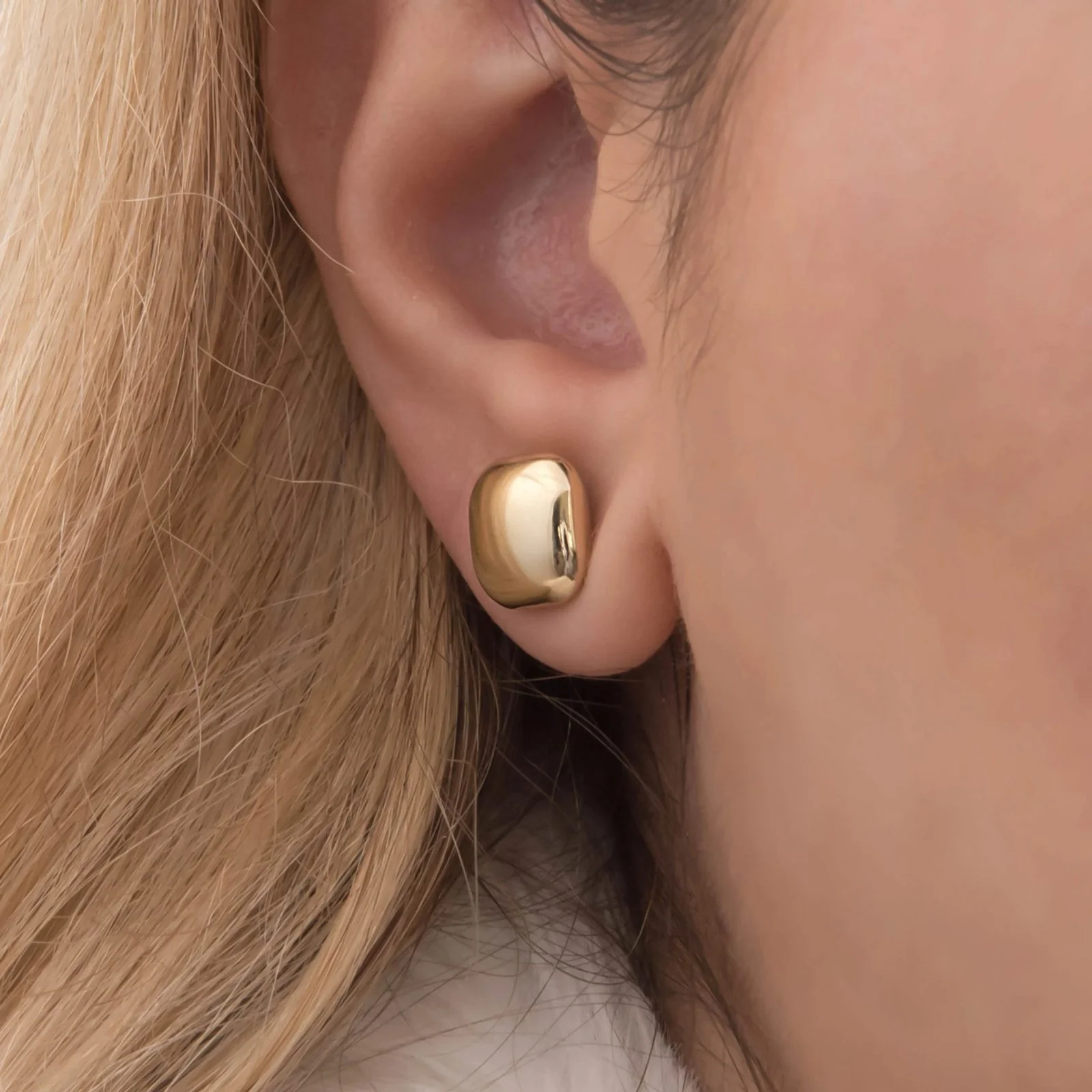 14k Yellow Gold Geometry Stud Earrings — additional product image 4 from AntEva Crafts