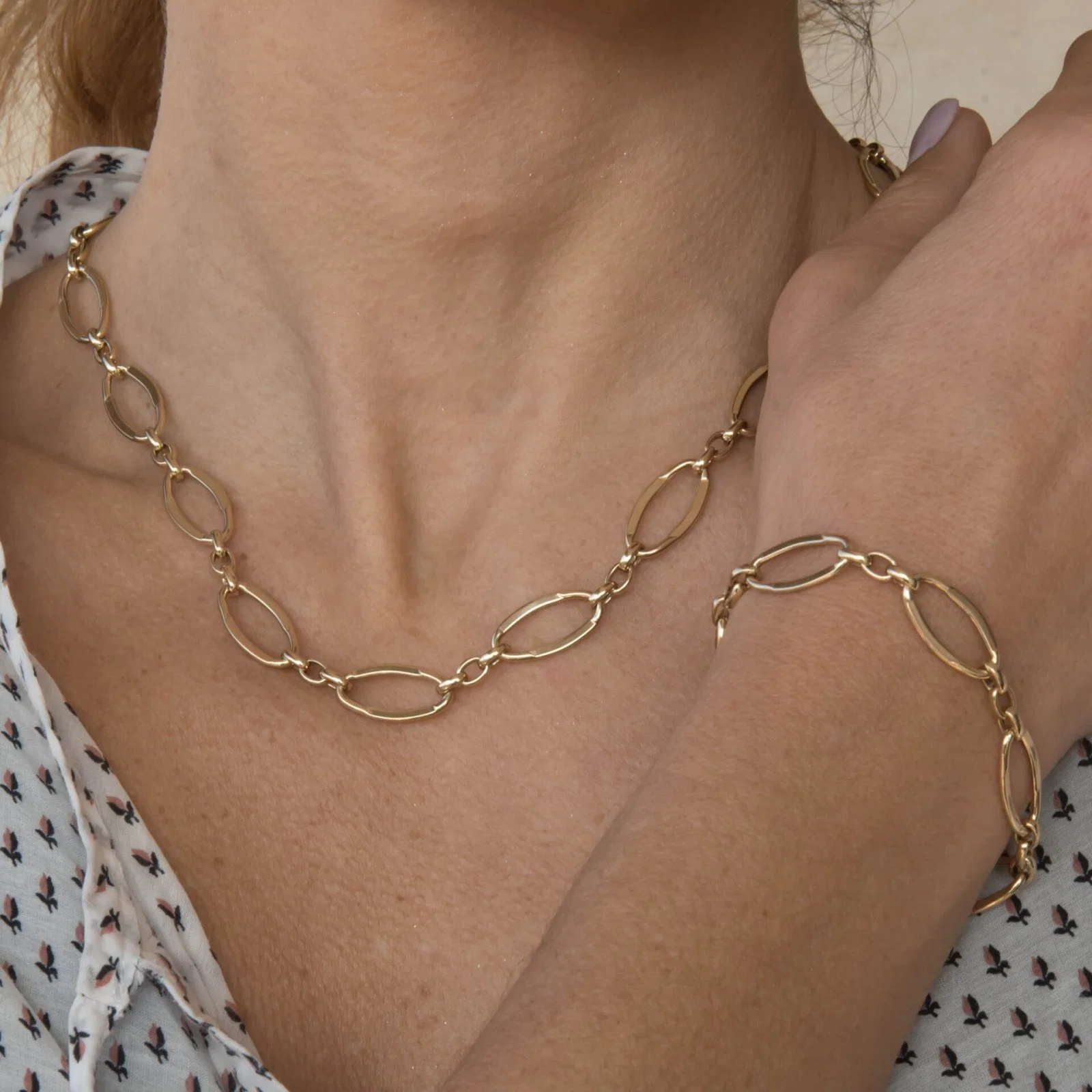 Oval Link Elongated Necklace 14k — additional product image 4 from AntEva Crafts