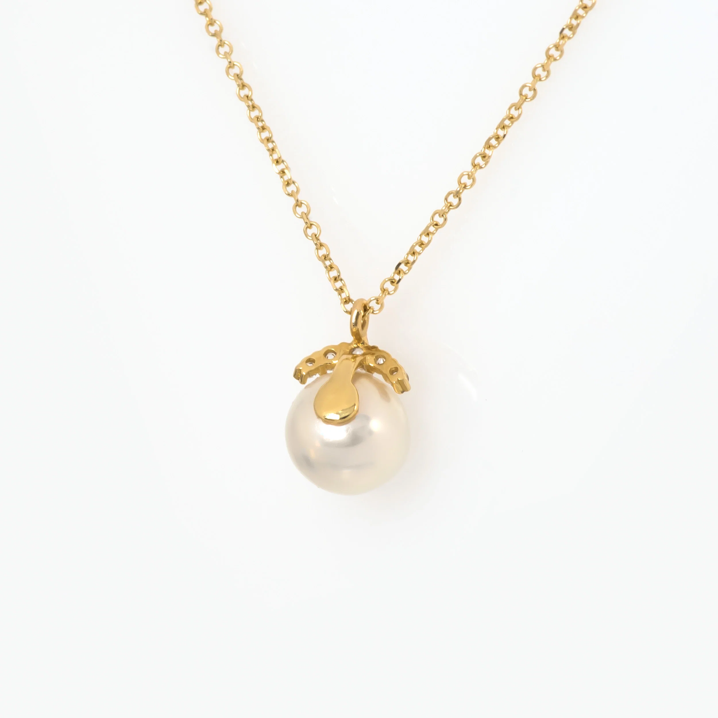 Floating Pearl Chain Necklace — additional product image 5 from AntEva Crafts