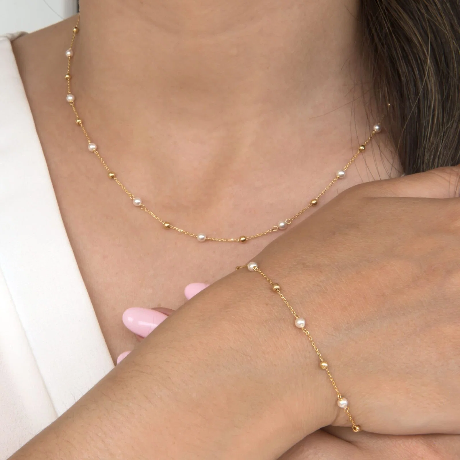 Gold Ball Pearl Beaded Set — additional product image 2 from AntEva Crafts