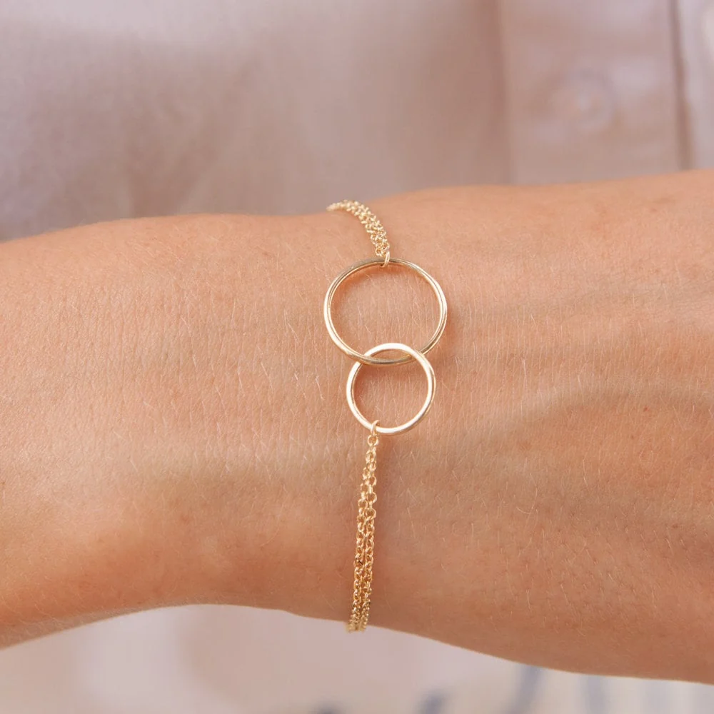 Interlocking Circles Chain Bracelet — additional product image 2 from AntEva Crafts