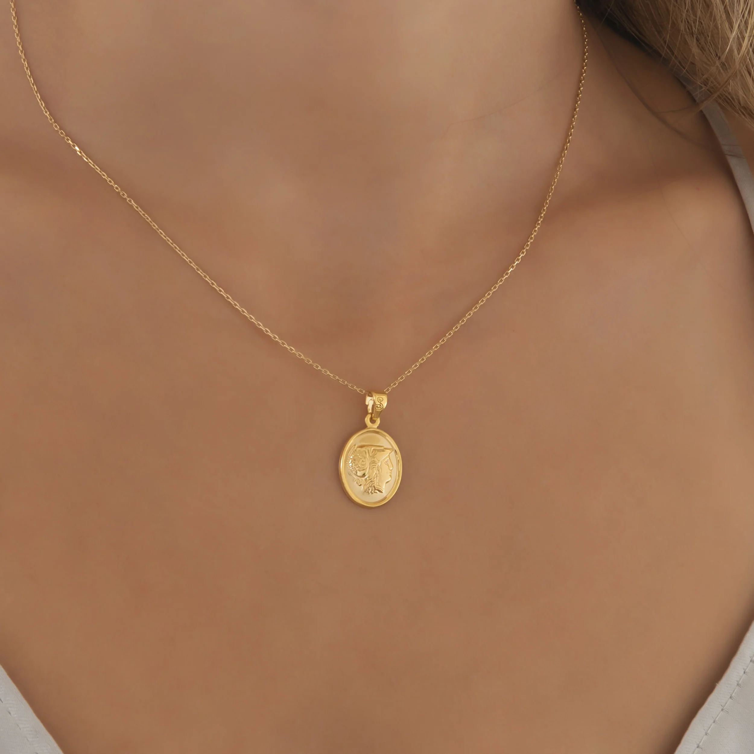 Oval Plain Athena Medallion — additional product image 2 from AntEva Crafts