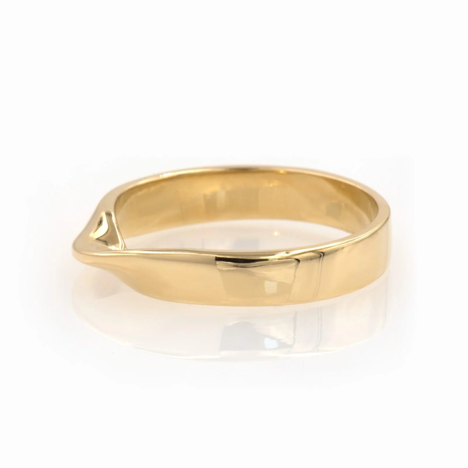 Mobius Band Ring 3.8 mm — additional product image 8 from AntEva Crafts