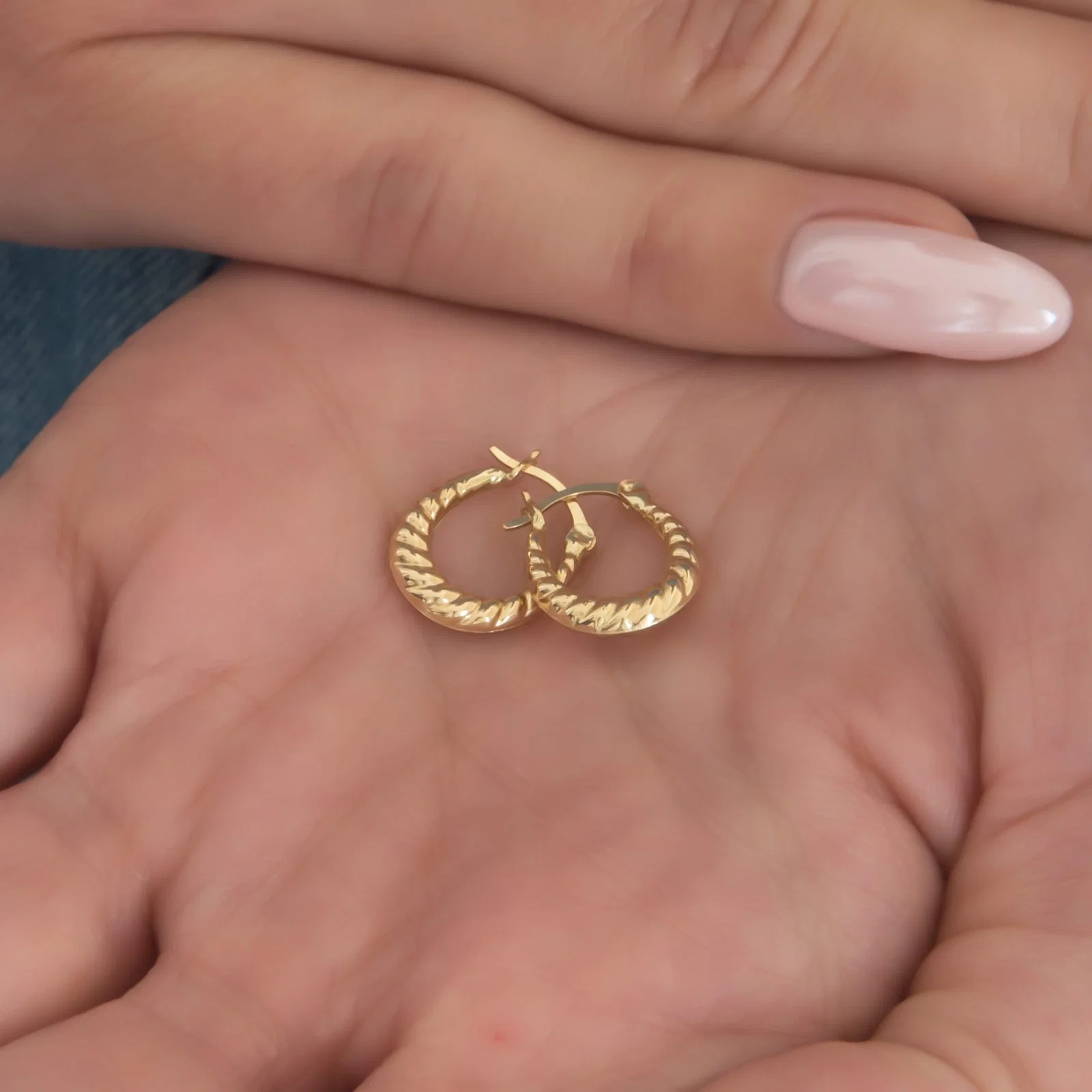 Croissant Oval Hoop Earrings — additional product image 5 from AntEva Crafts