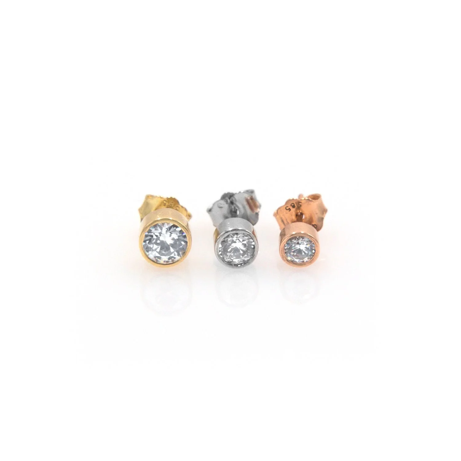 Circle Bezel Stud Earrings — additional product image 8 from AntEva Crafts