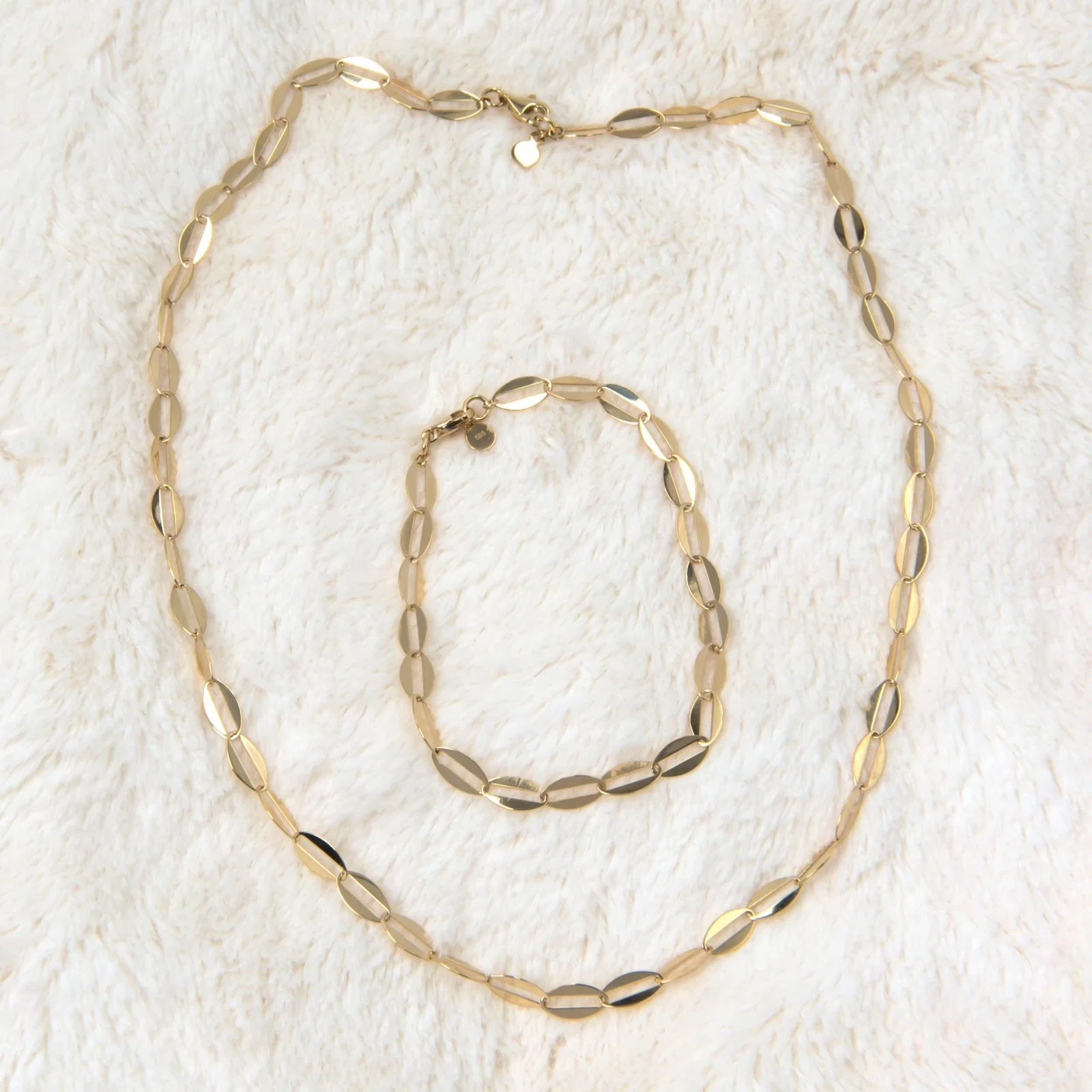 Oval Clip Elongated Chain Necklace — additional product image 8 from AntEva Crafts