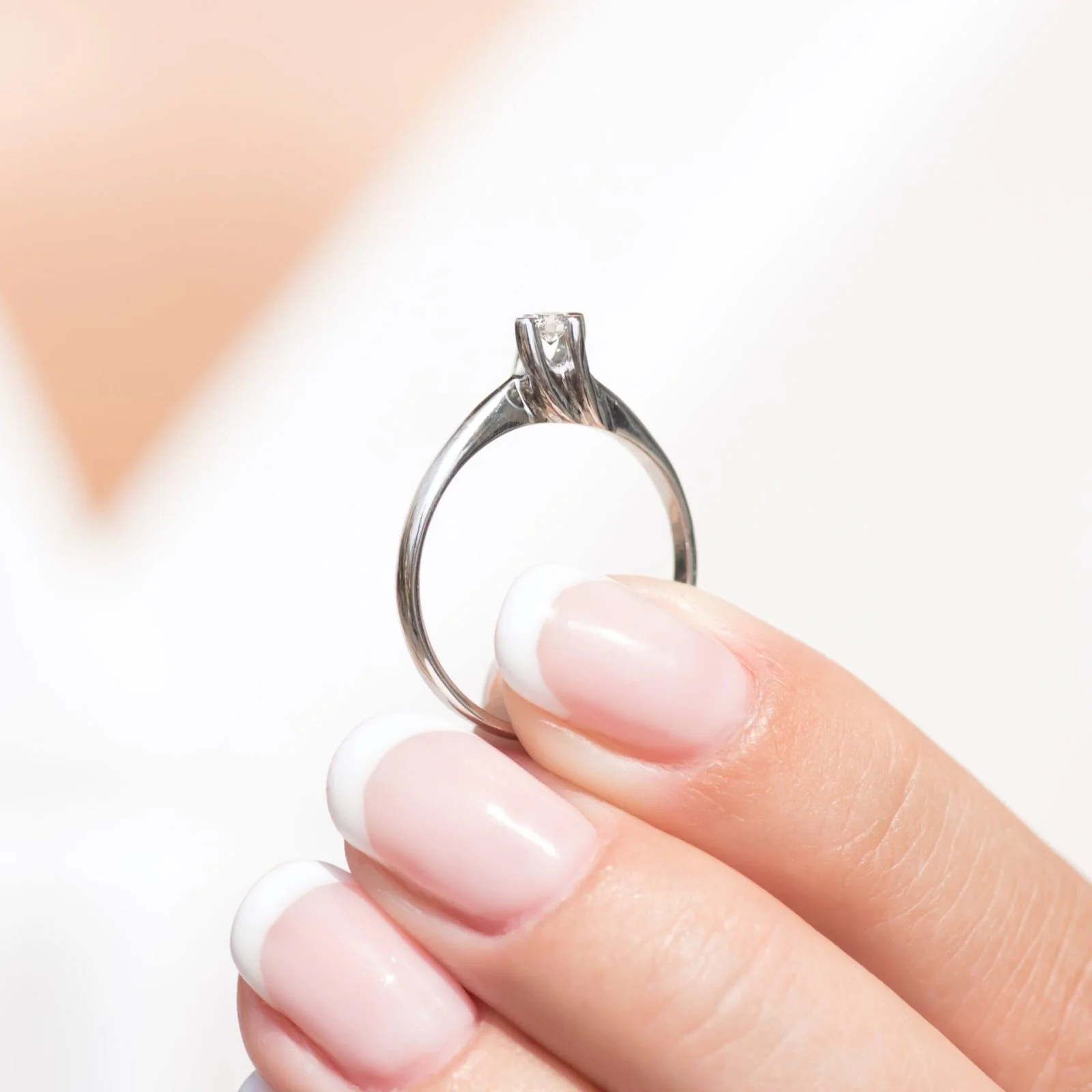 Diamond Solitaire White Gold Ring — additional product image 5 from AntEva Crafts